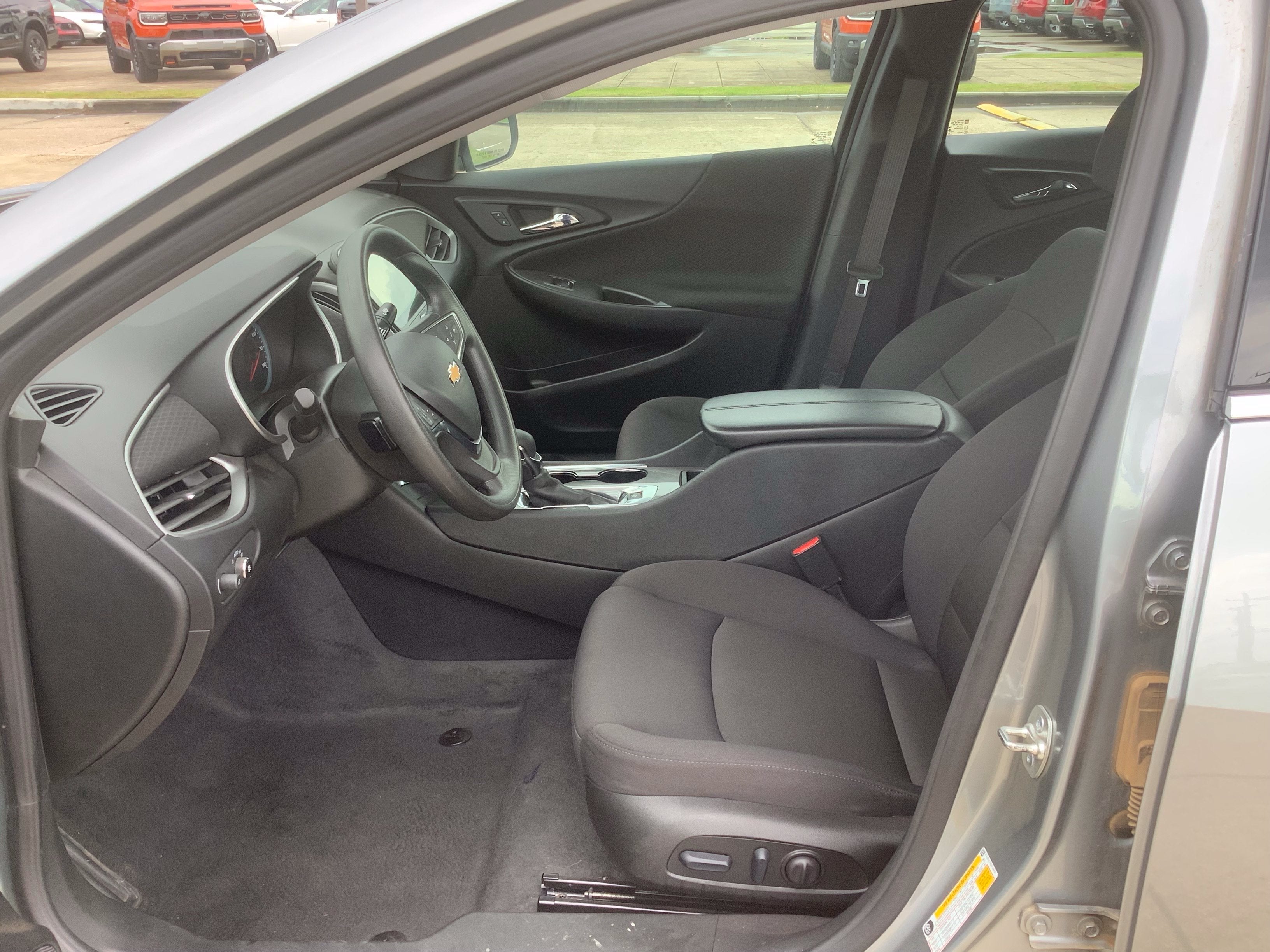 2025 Chevrolet Malibu LT