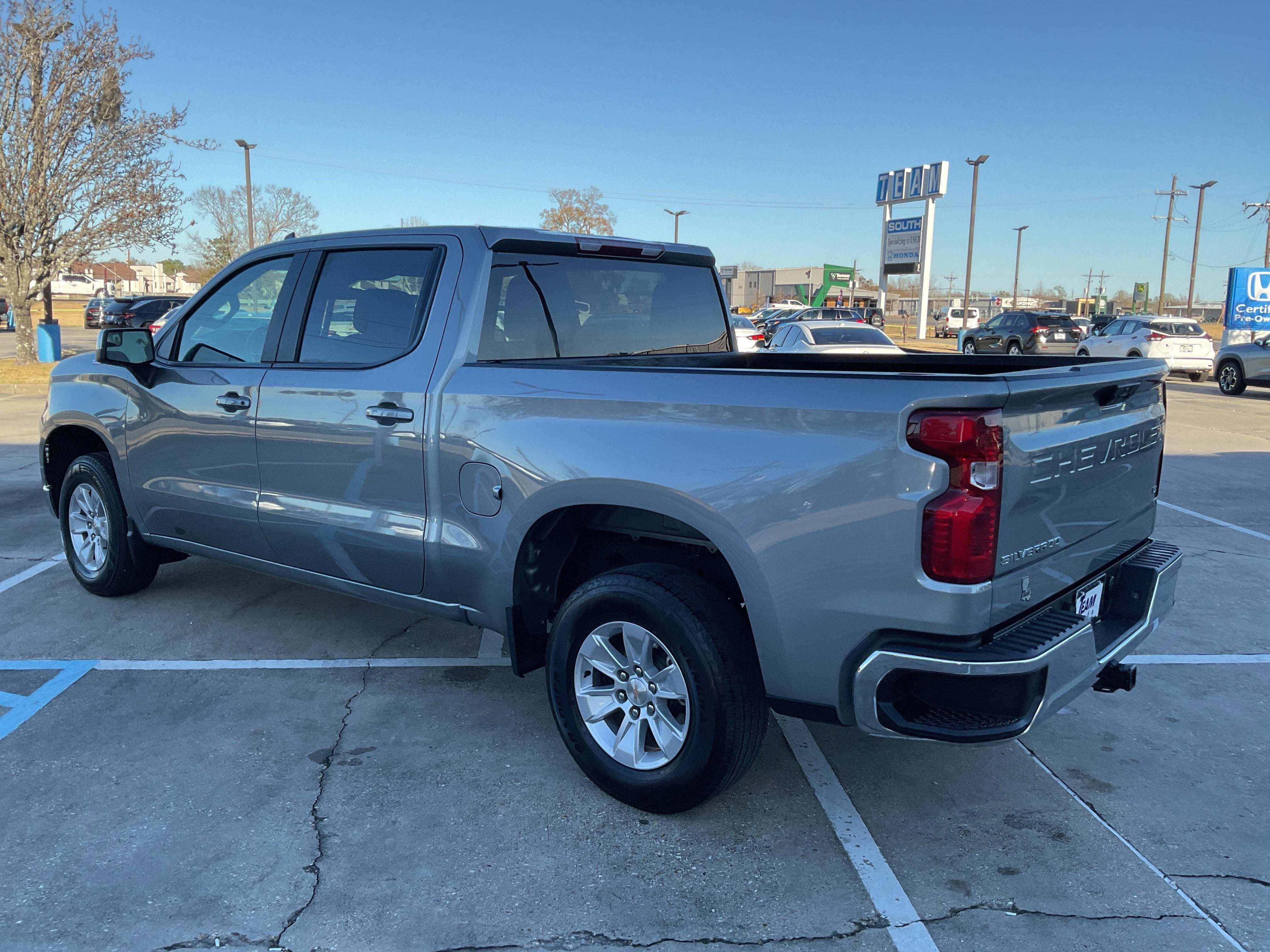 2025 Chevrolet Silverado 1500 LT