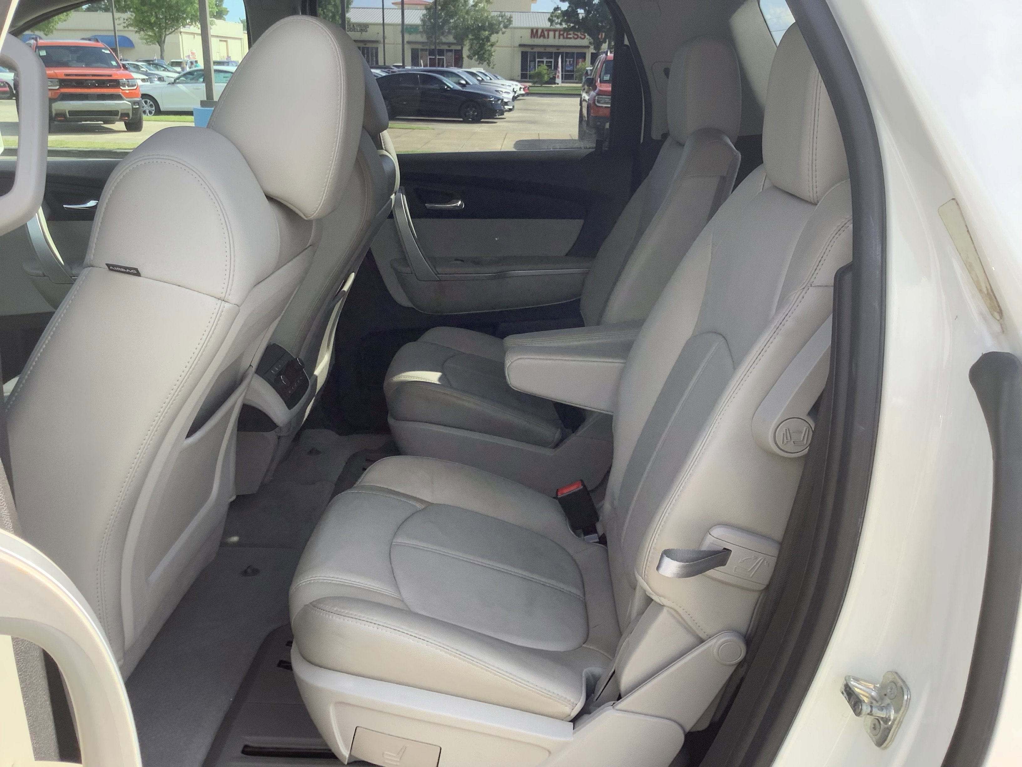 2011 GMC Acadia SLT1
