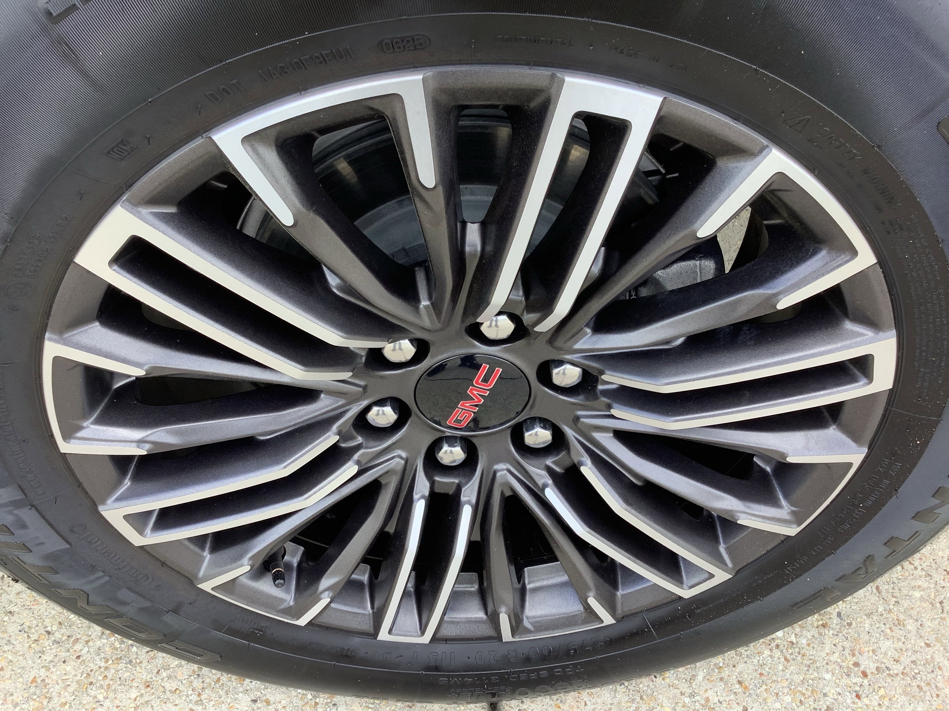 2025 GMC Yukon XL Elevation