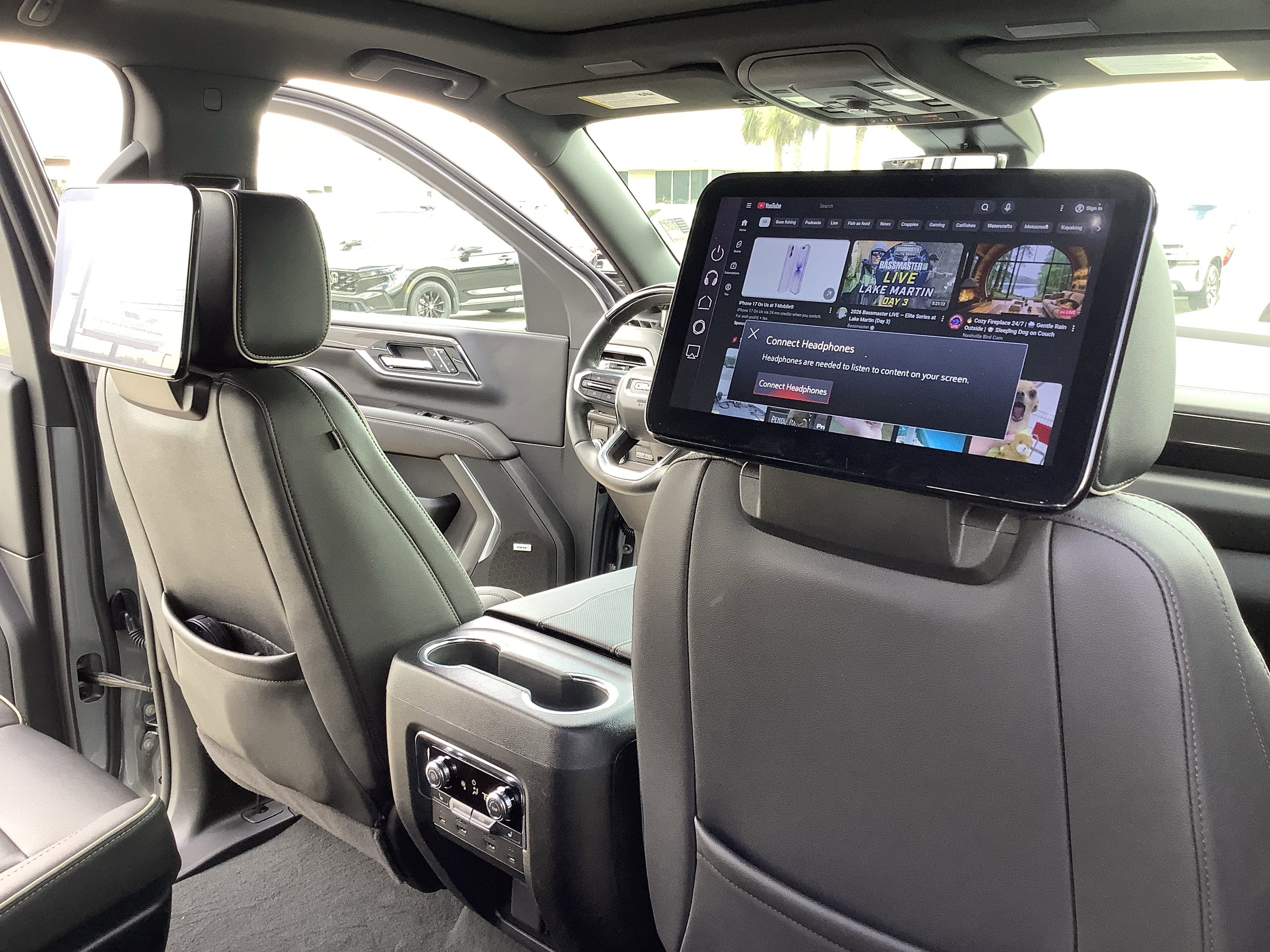 2025 GMC Yukon XL Elevation