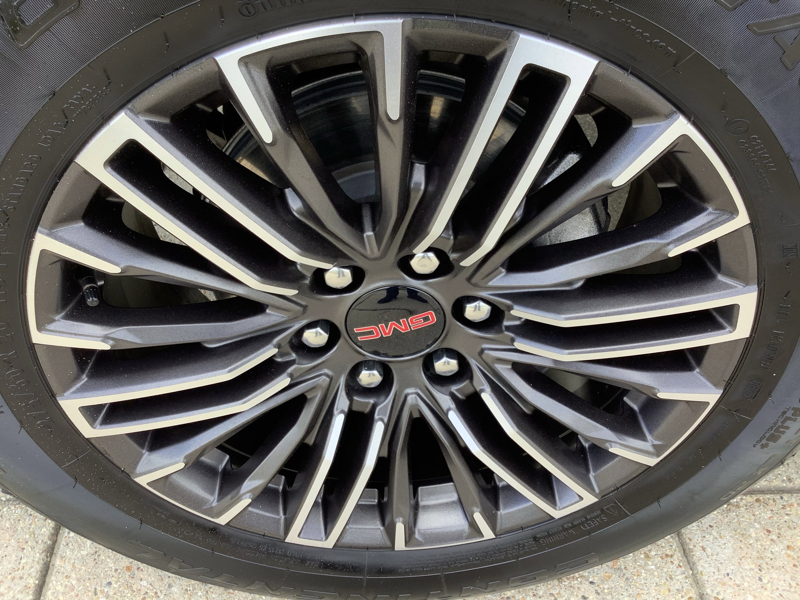 2025 GMC Yukon XL Elevation