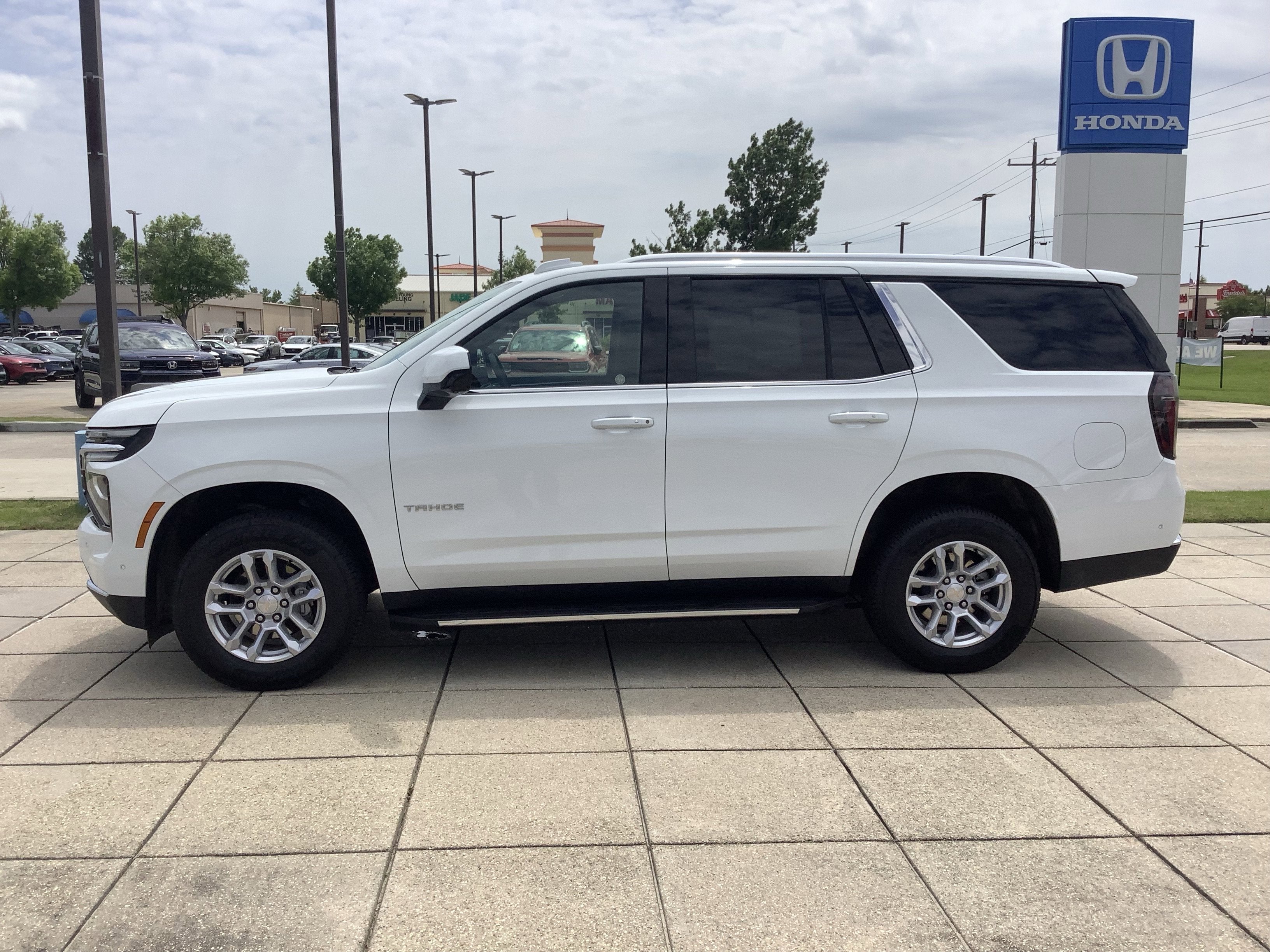 2025 Chevrolet Tahoe LT