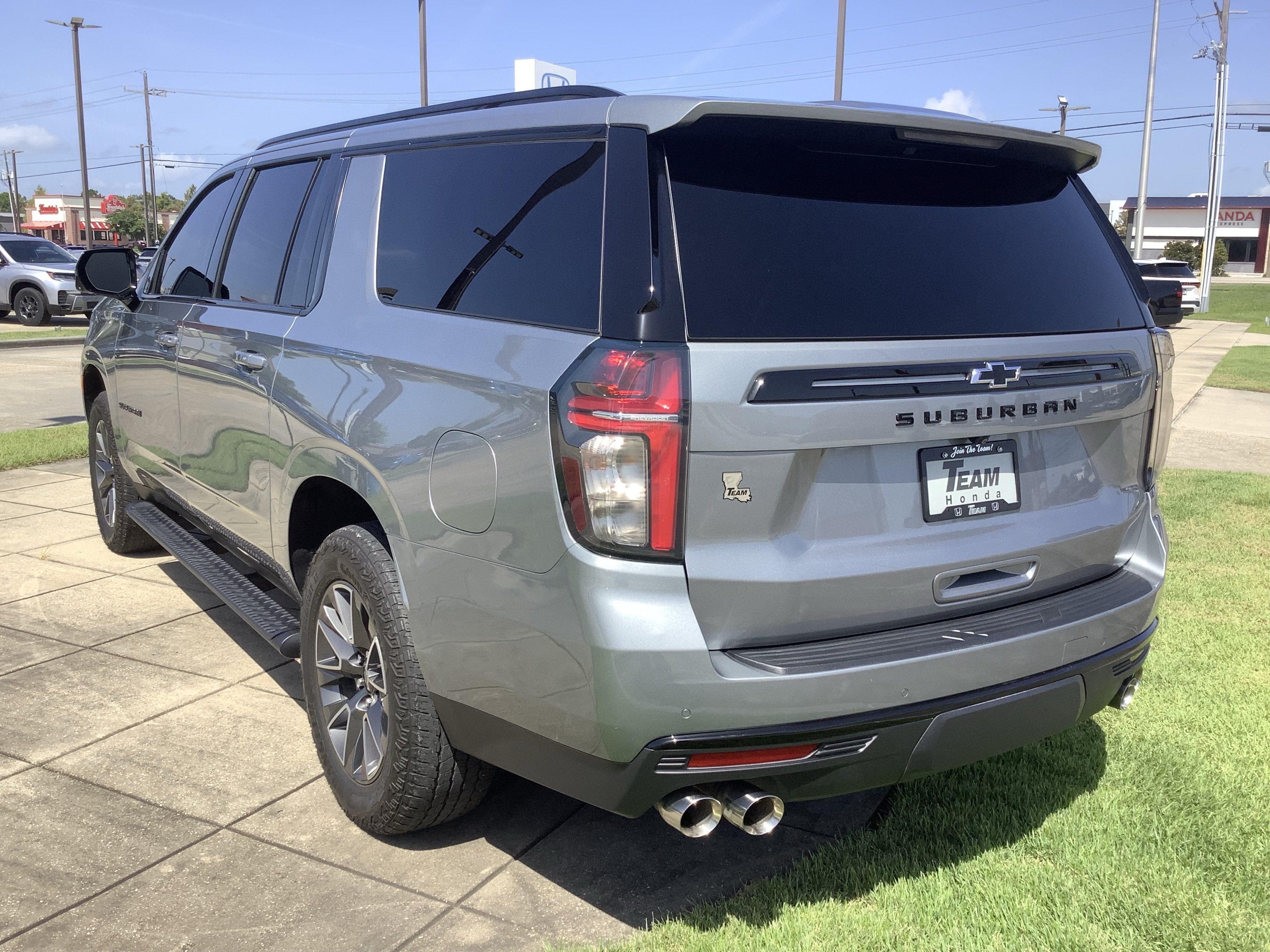 2024 Chevrolet Suburban Z71