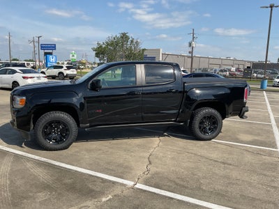 2022 GMC Canyon 4WD AT4 w/Leather