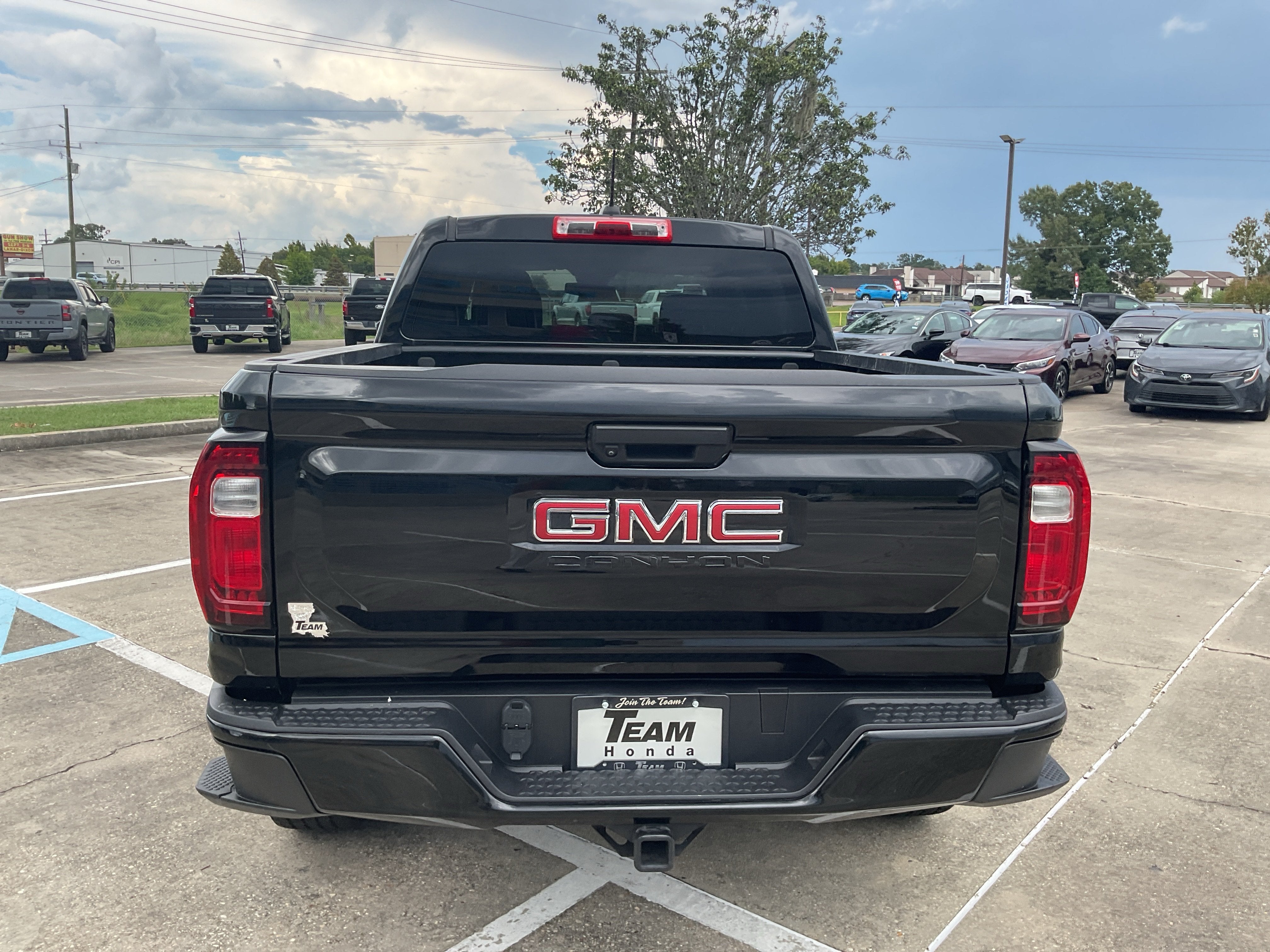 2024 GMC Canyon 2WD Elevation