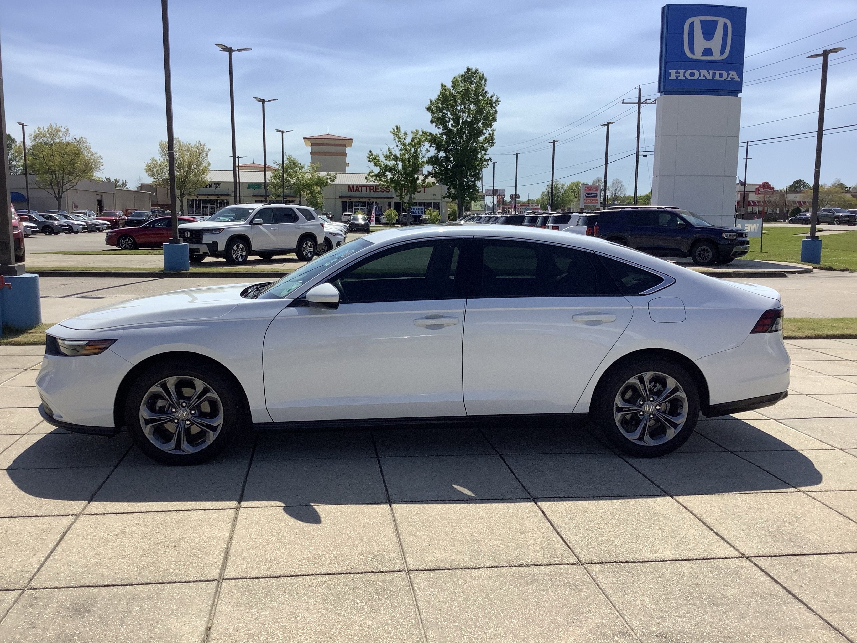 2024 Honda Accord Sedan EX