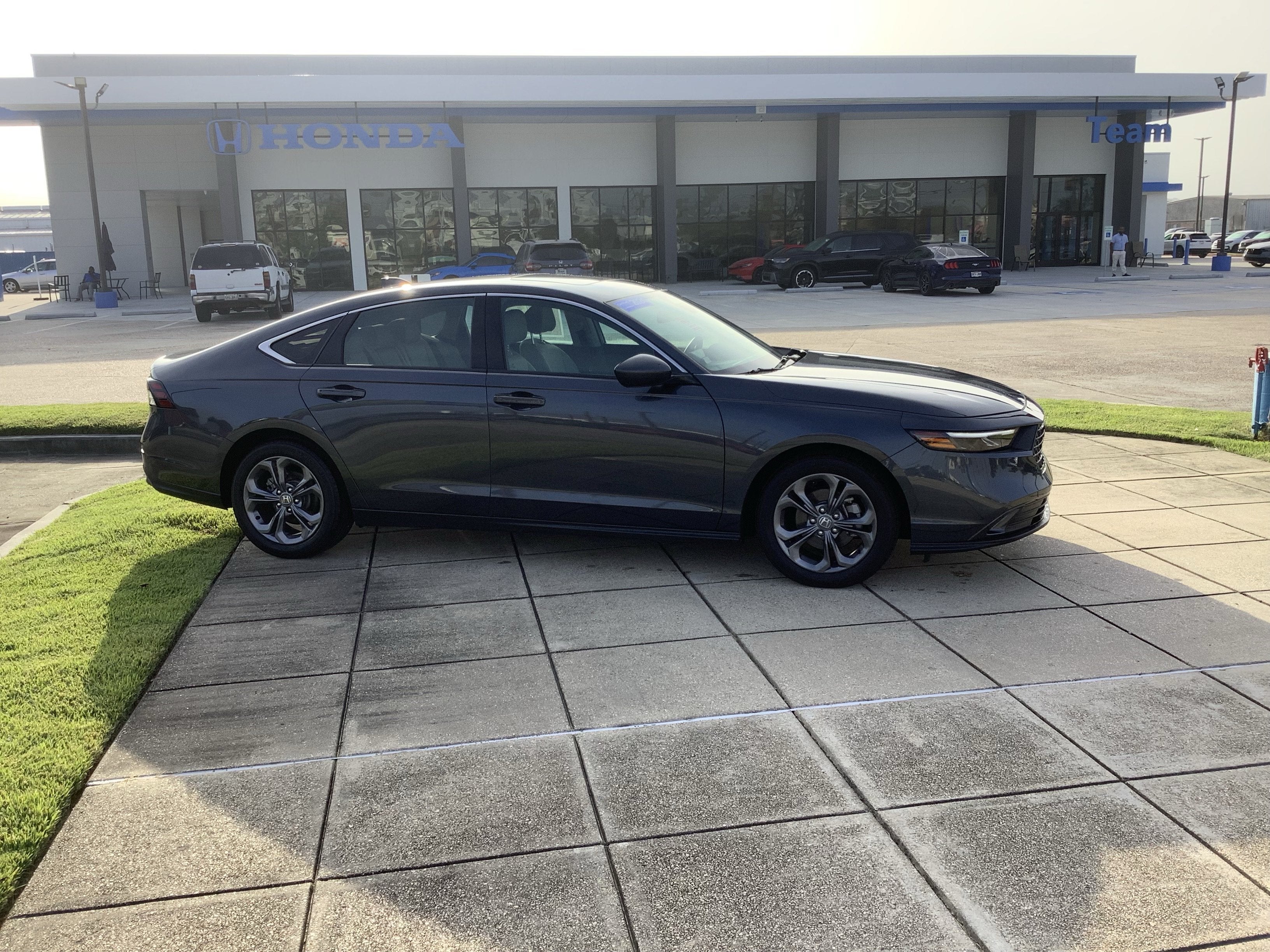 2024 Honda Accord Sedan EX