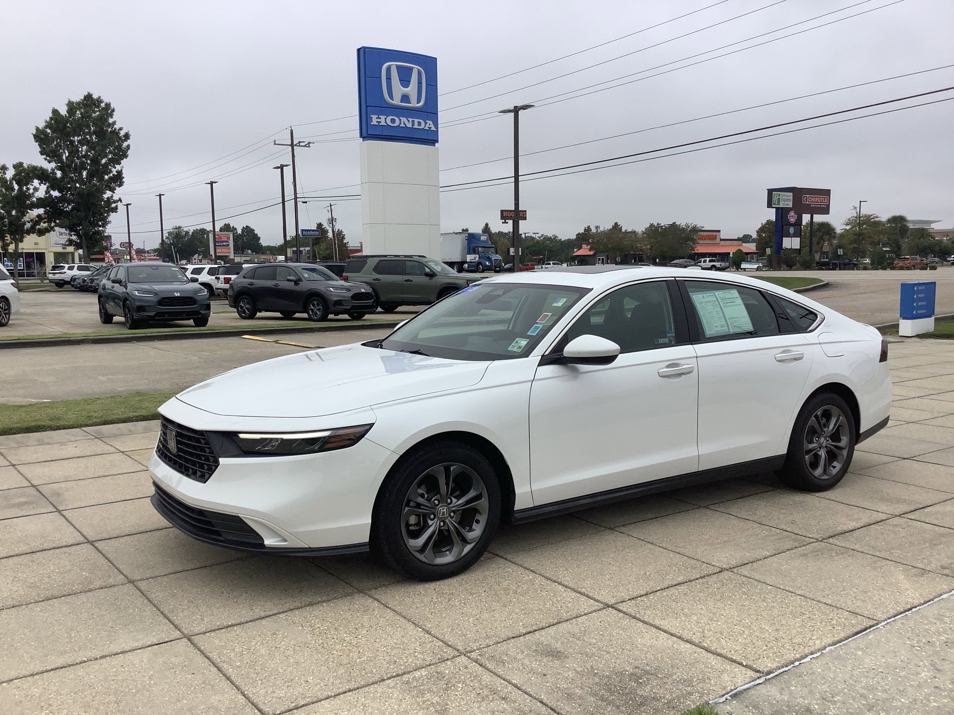 2023 Honda Accord Sedan EX