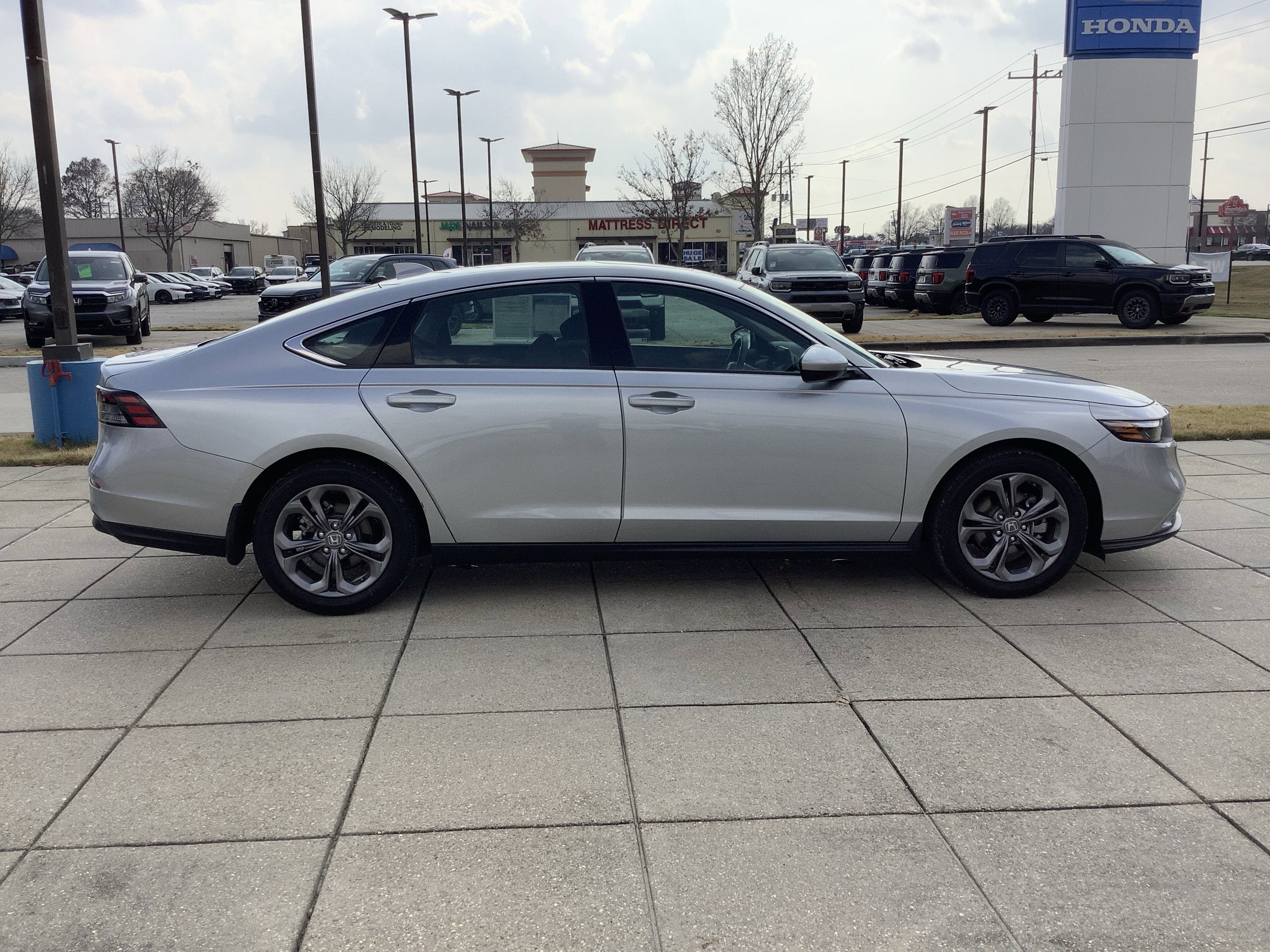 2024 Honda Accord Sedan EX