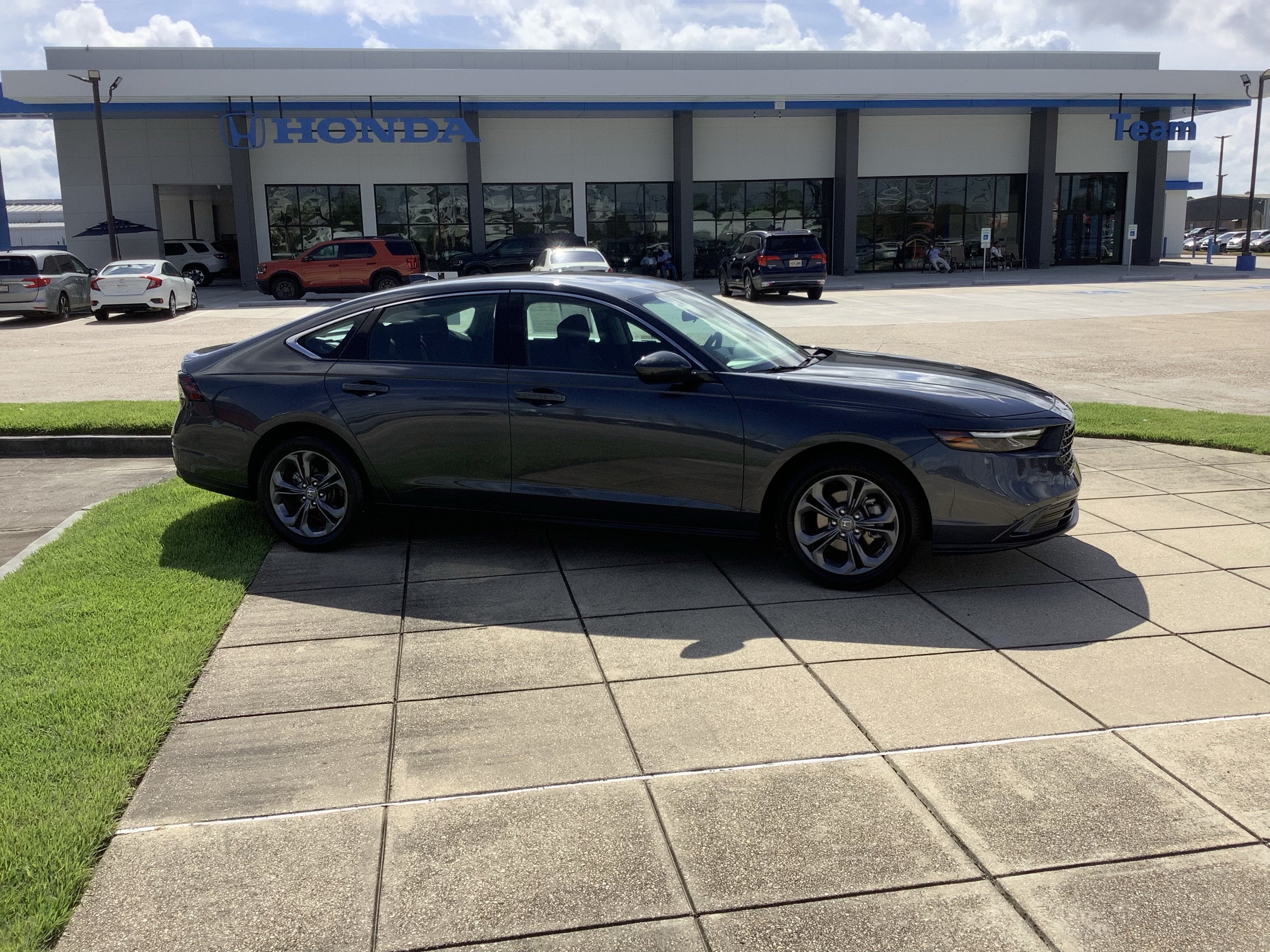 2024 Honda Accord Sedan EX
