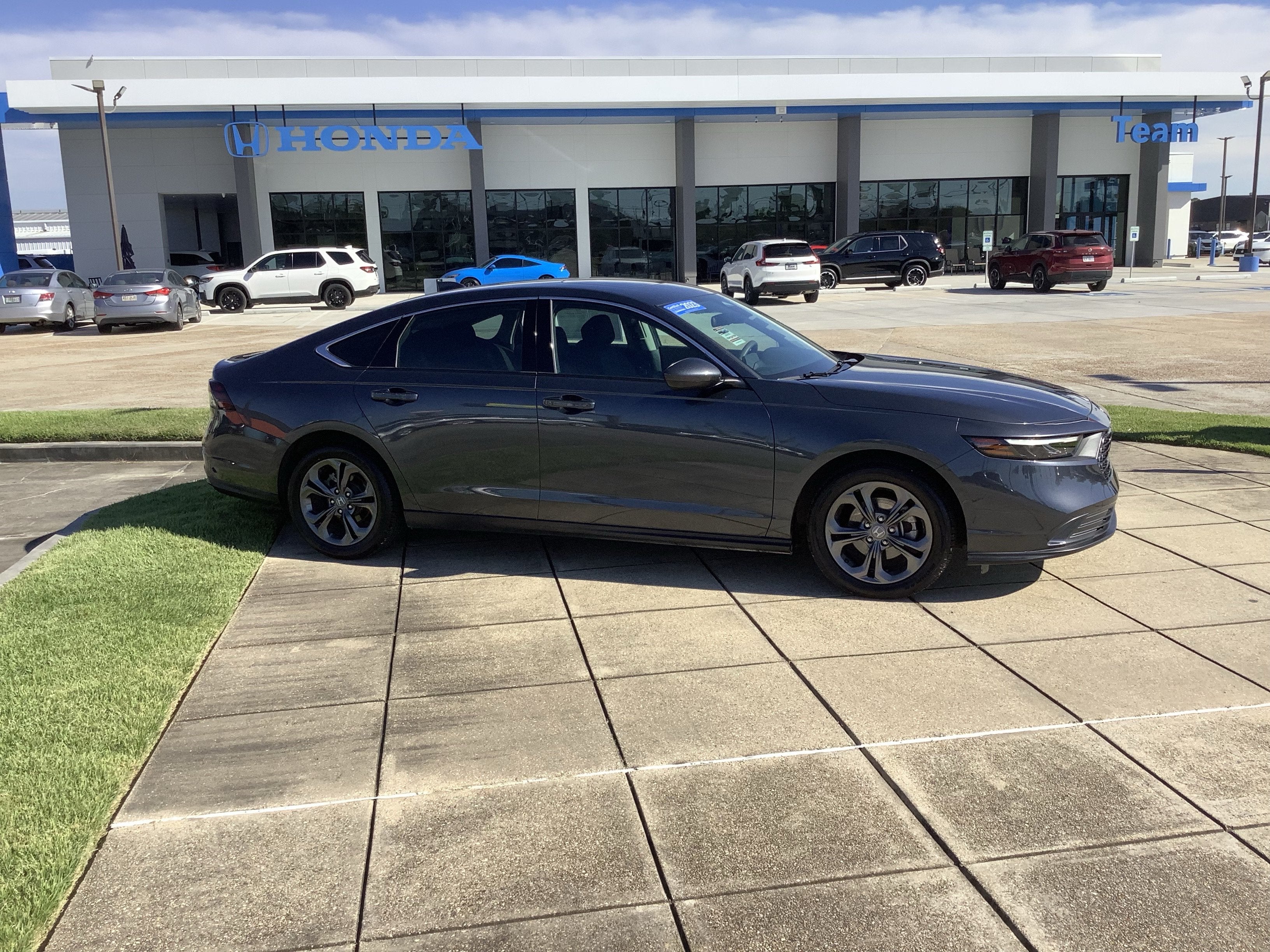 2023 Honda Accord Sedan EX