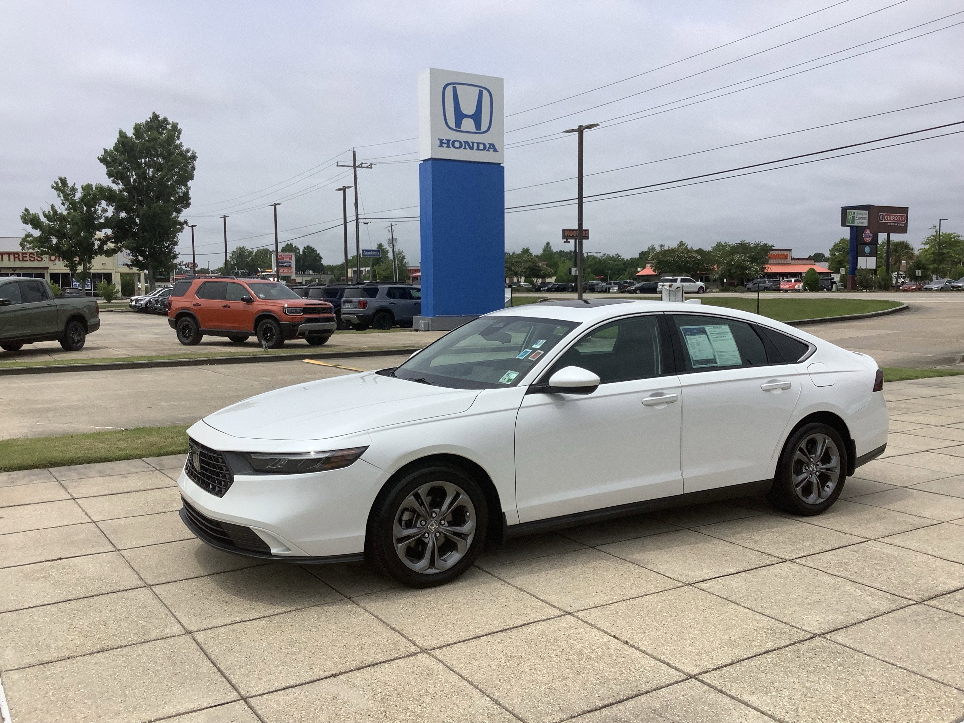 2023 Honda Accord Sedan EX