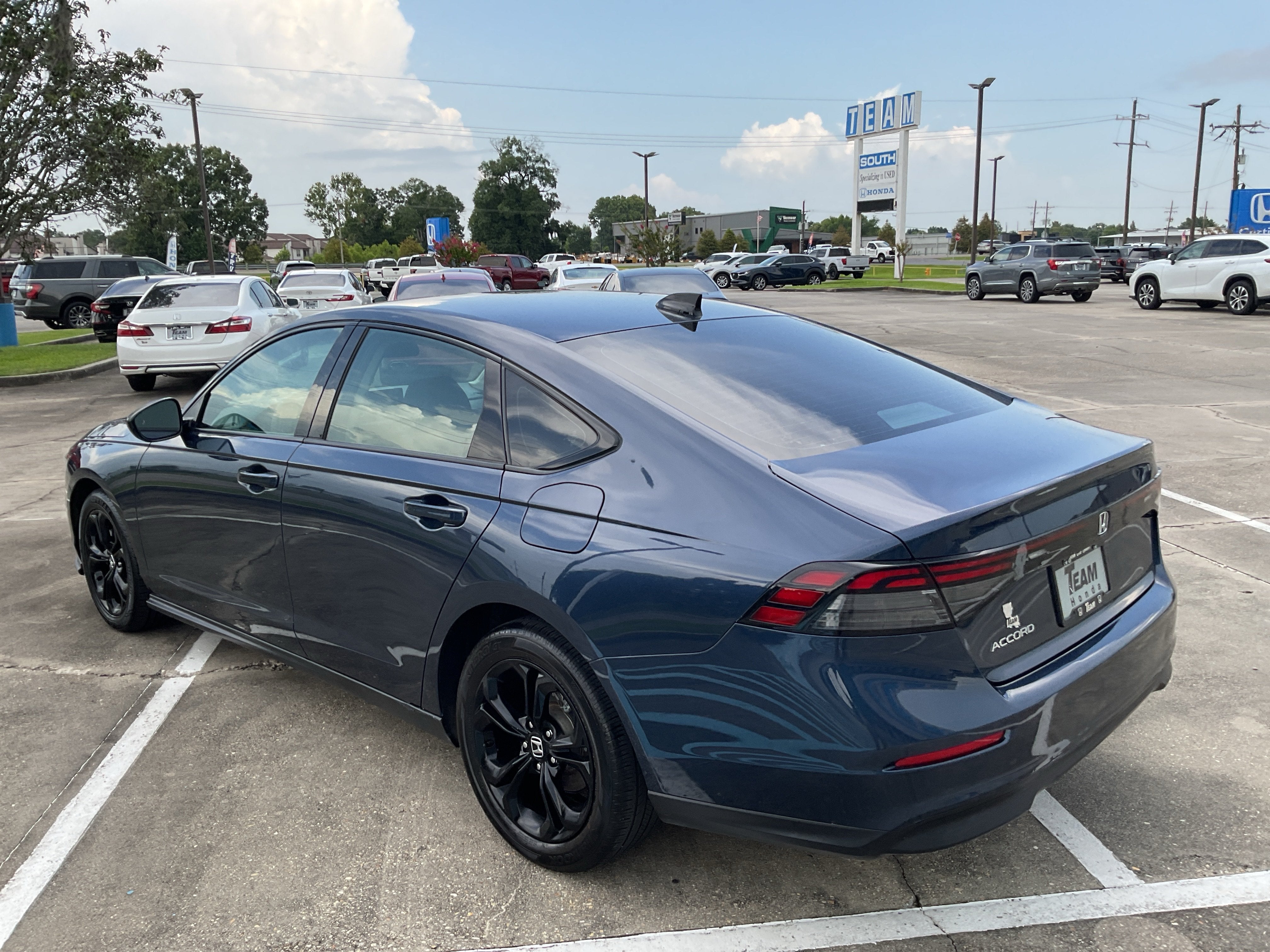 2025 Honda Accord Sedan SE