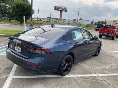 2025 Honda Accord Sedan SE