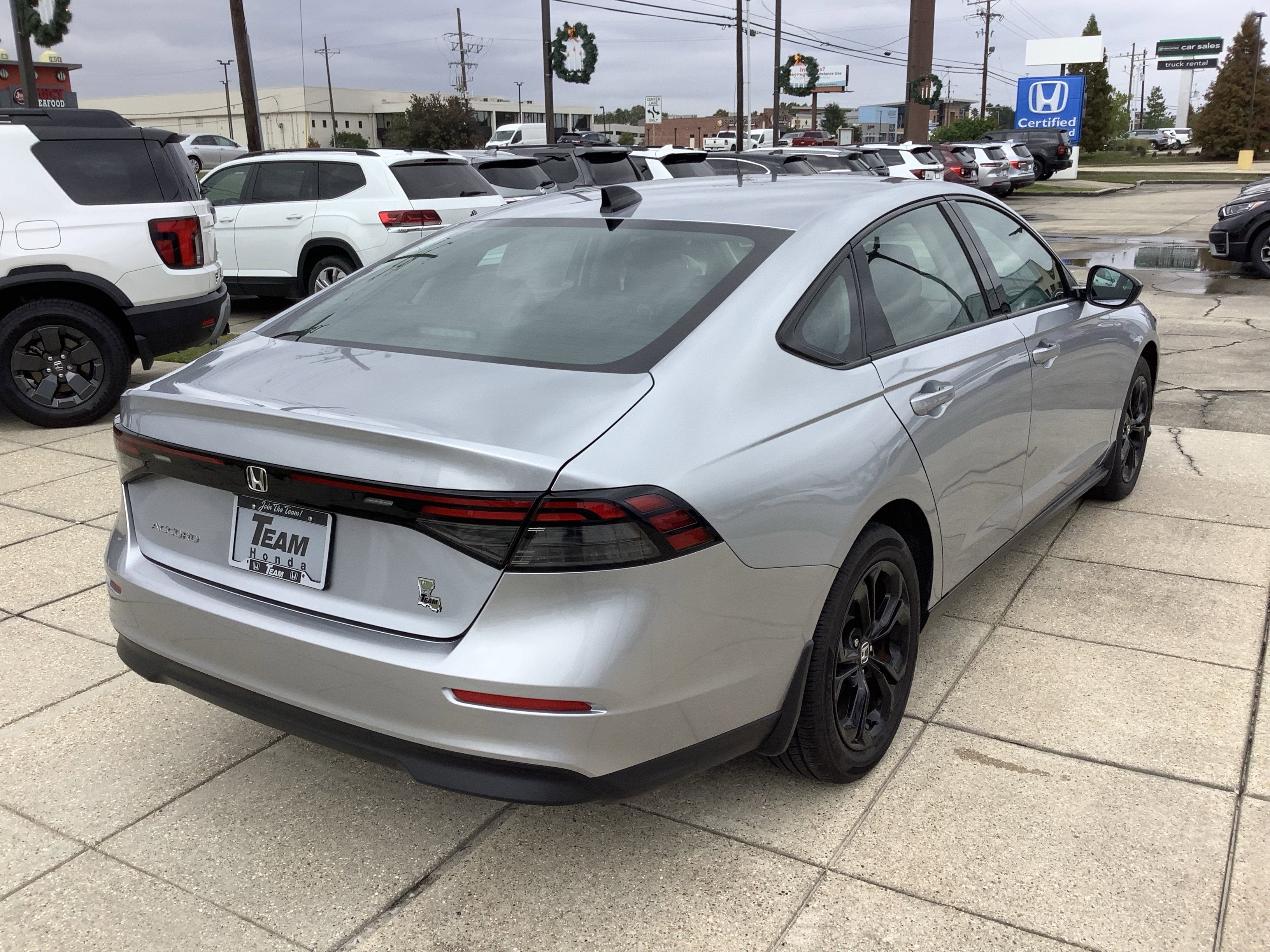 2025 Honda Accord Sedan SE