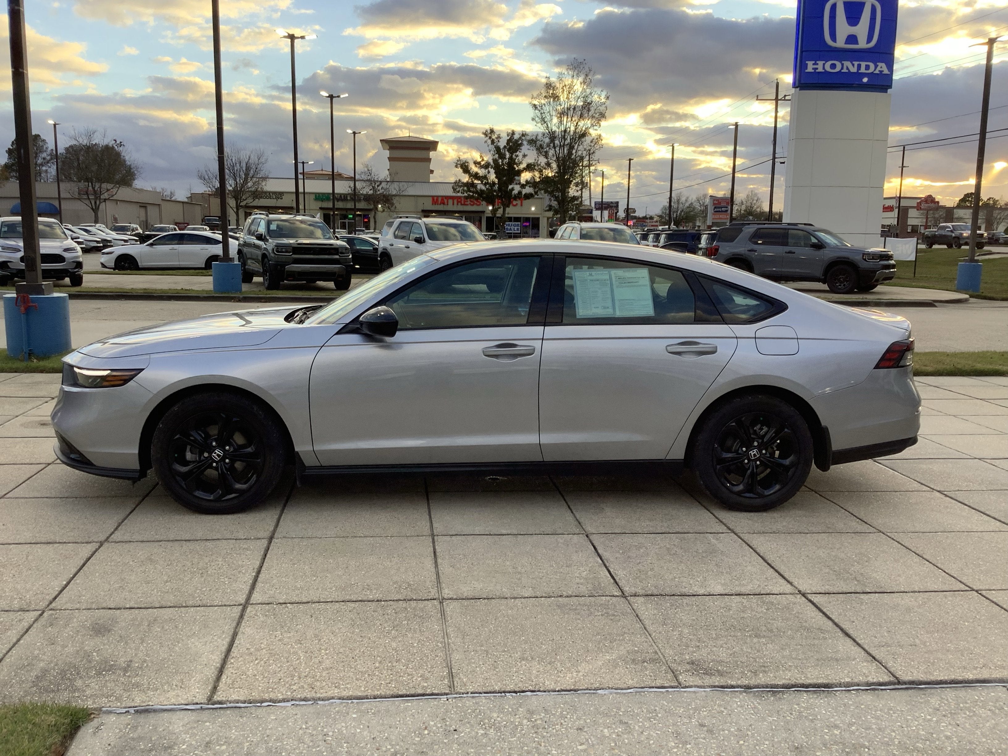 2025 Honda Accord Sedan SE