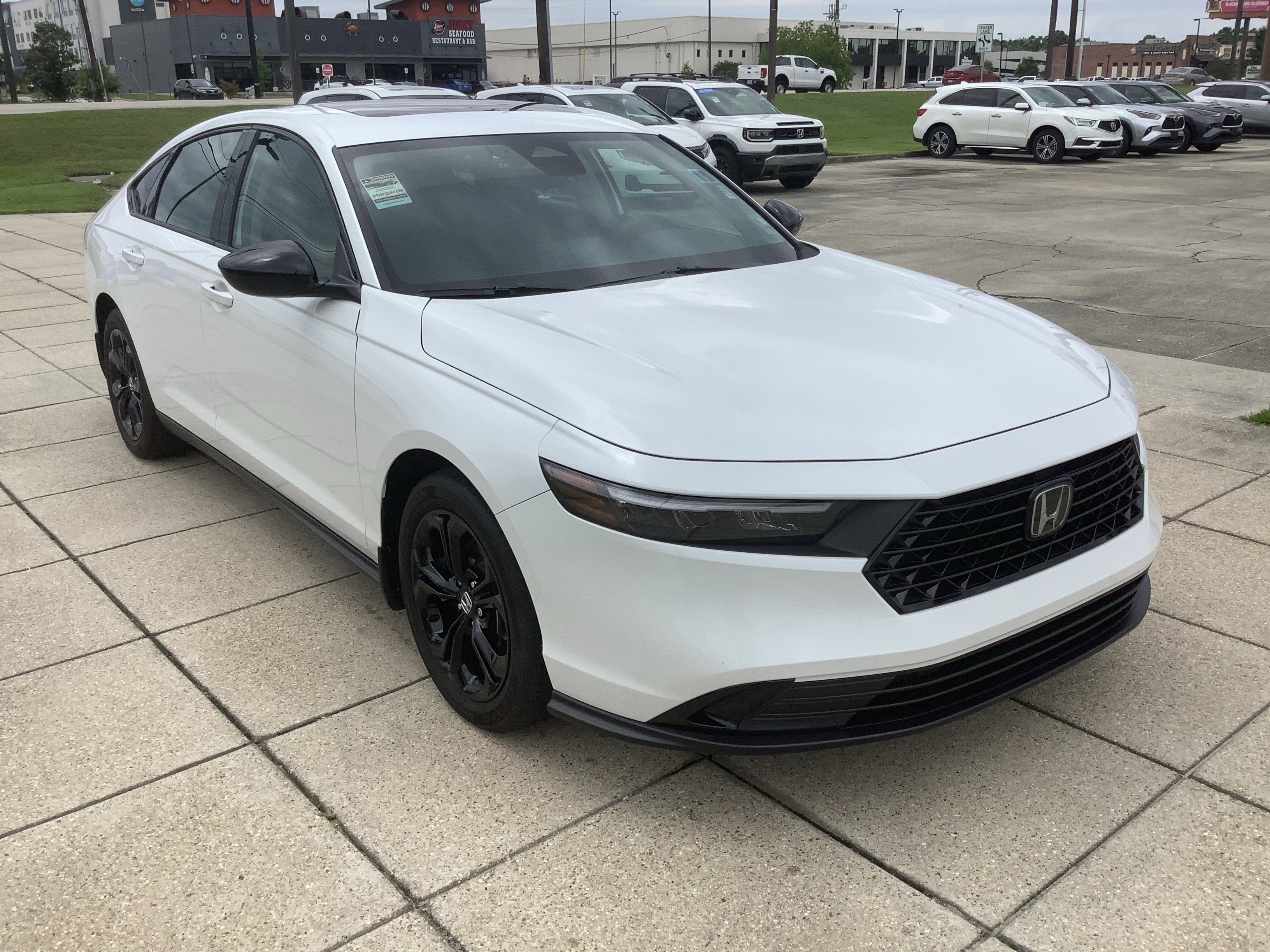 2025 Honda Accord Sedan SE