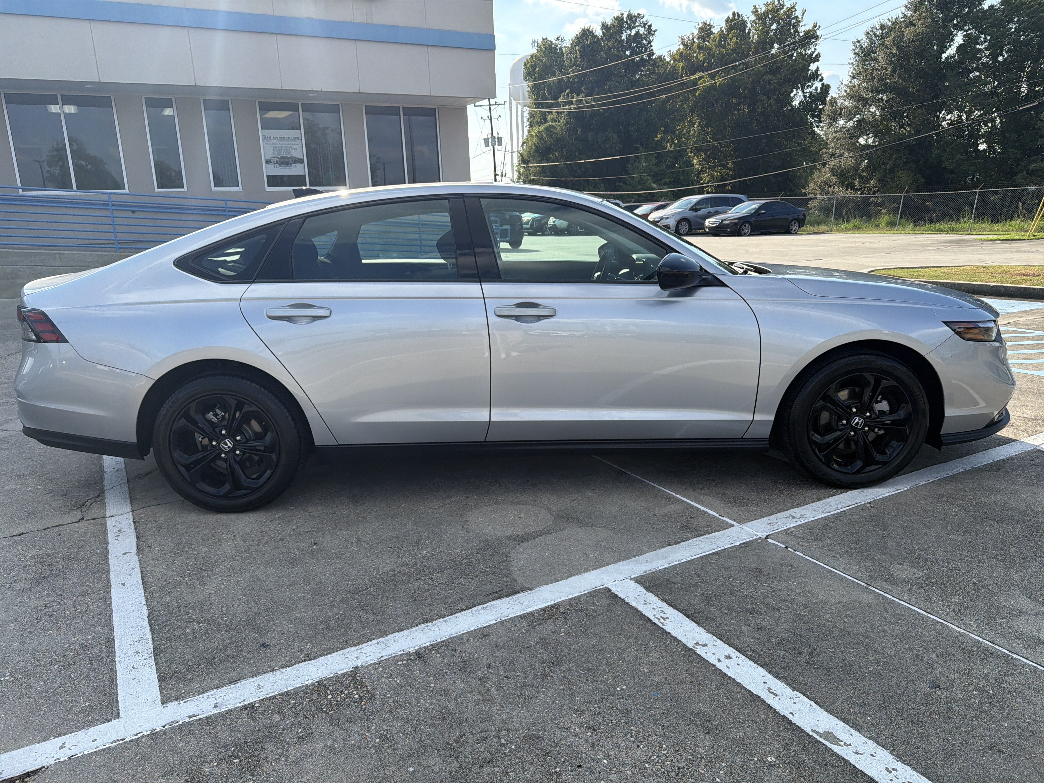 2025 Honda Accord Sedan SE
