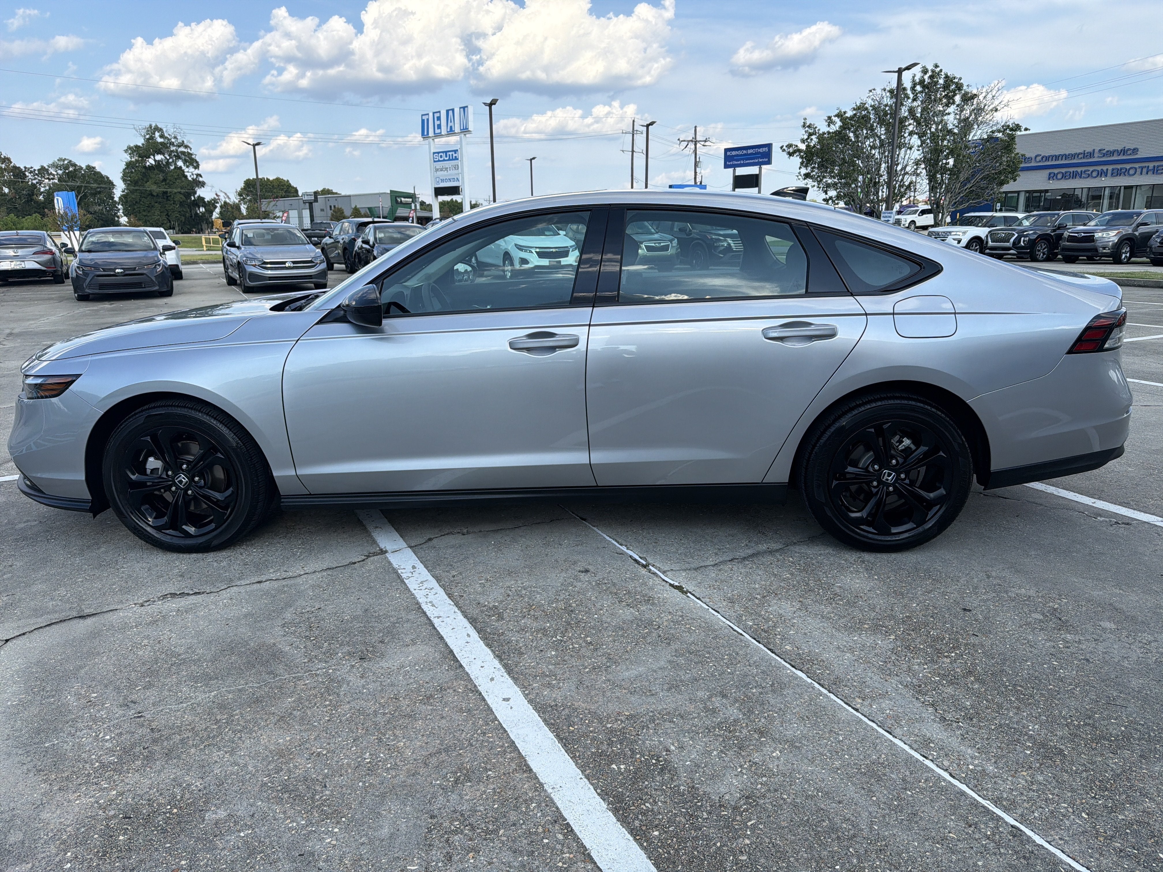 2025 Honda Accord Sedan SE