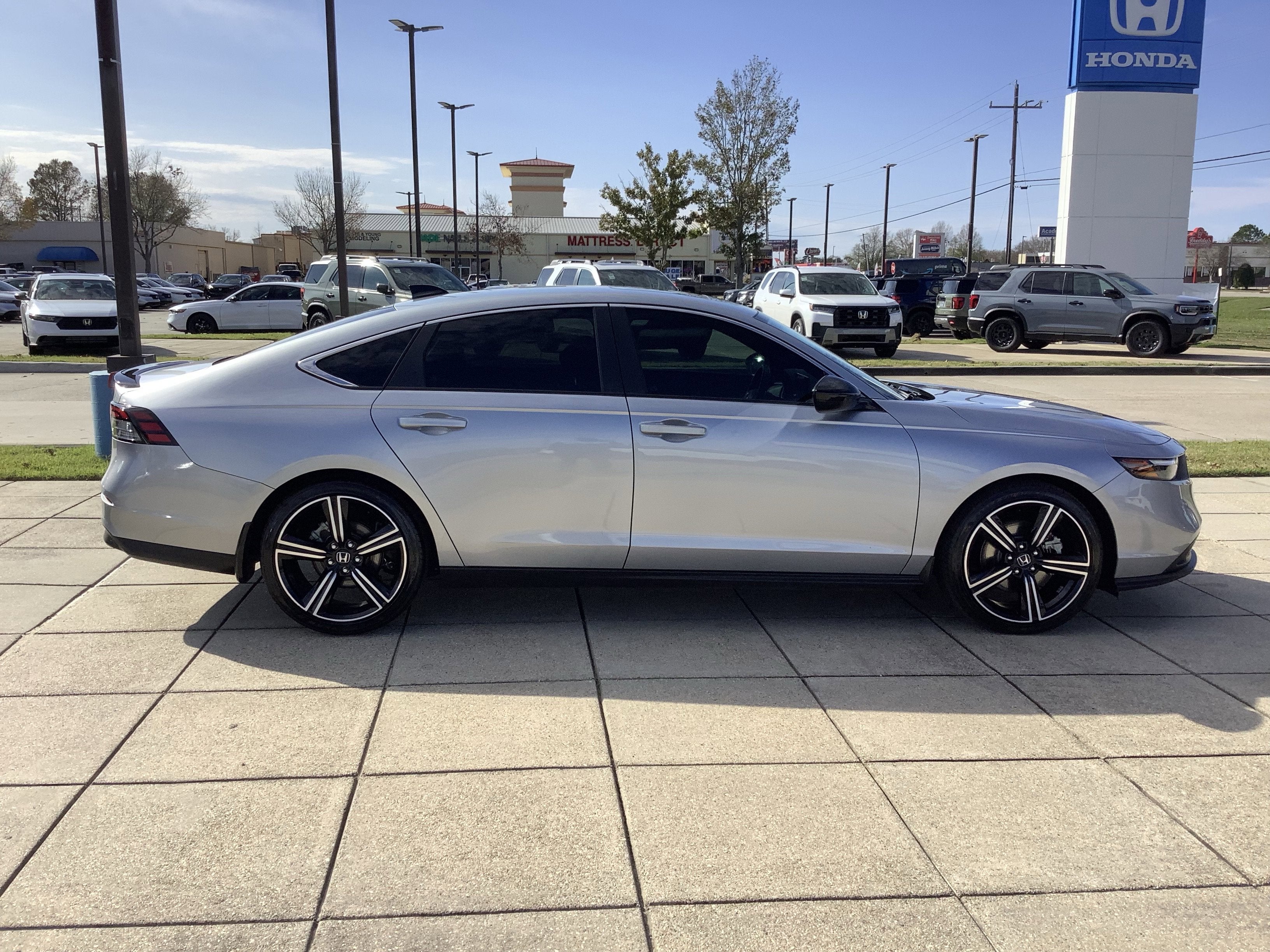 2025 Honda Accord Hybrid Sport