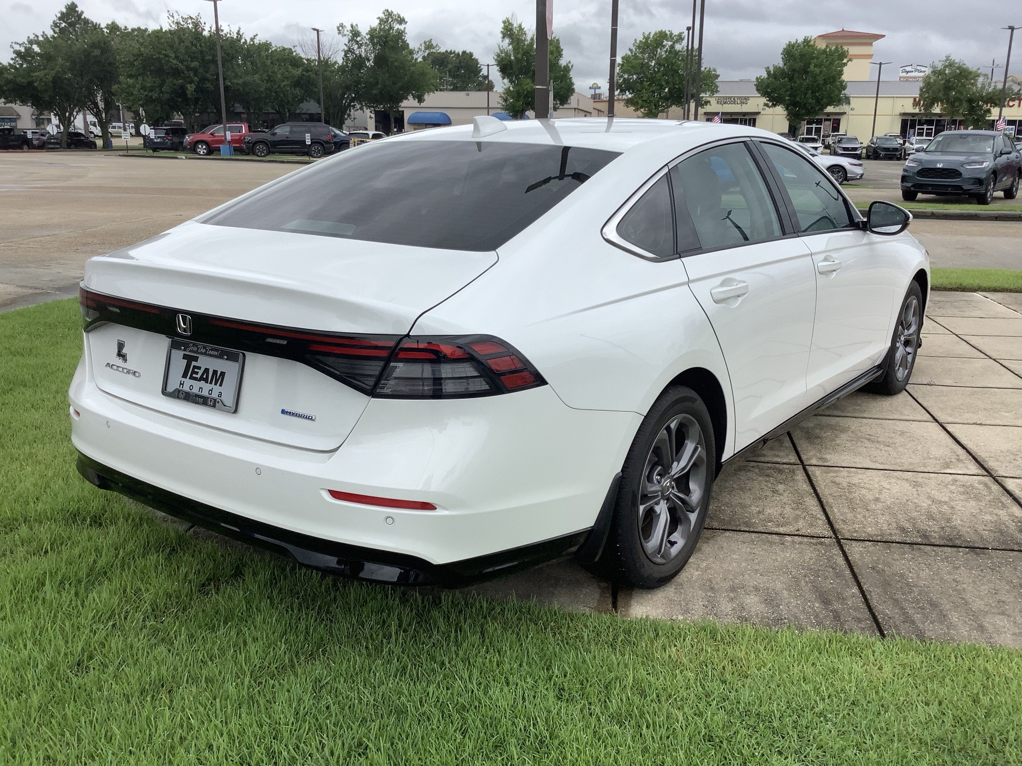 2024 Honda Accord Hybrid EX-L
