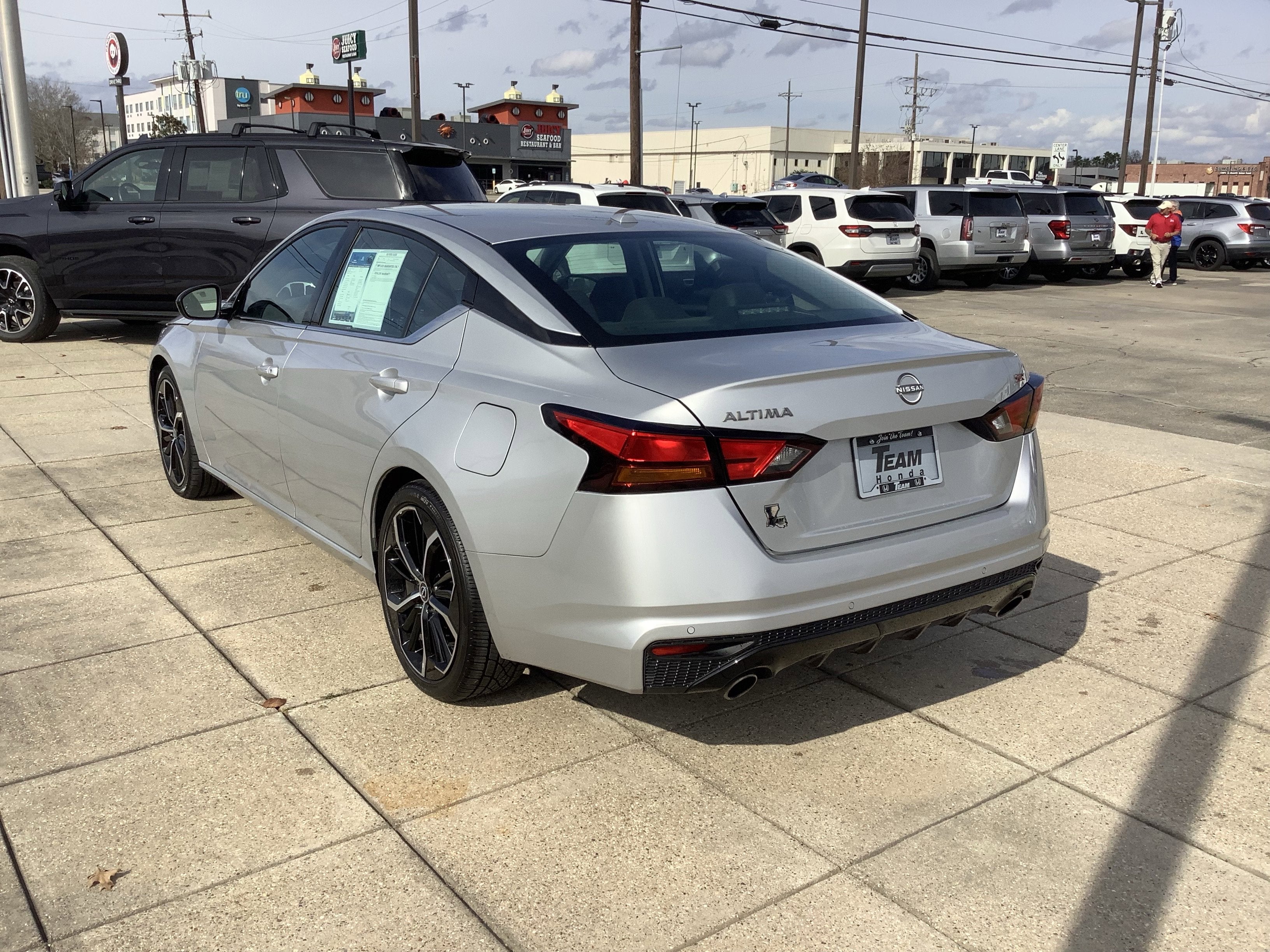 2024 Nissan Altima 2.5 SR