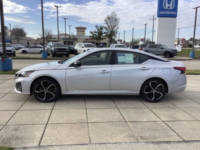 2024 Nissan Altima 2.5 SR
