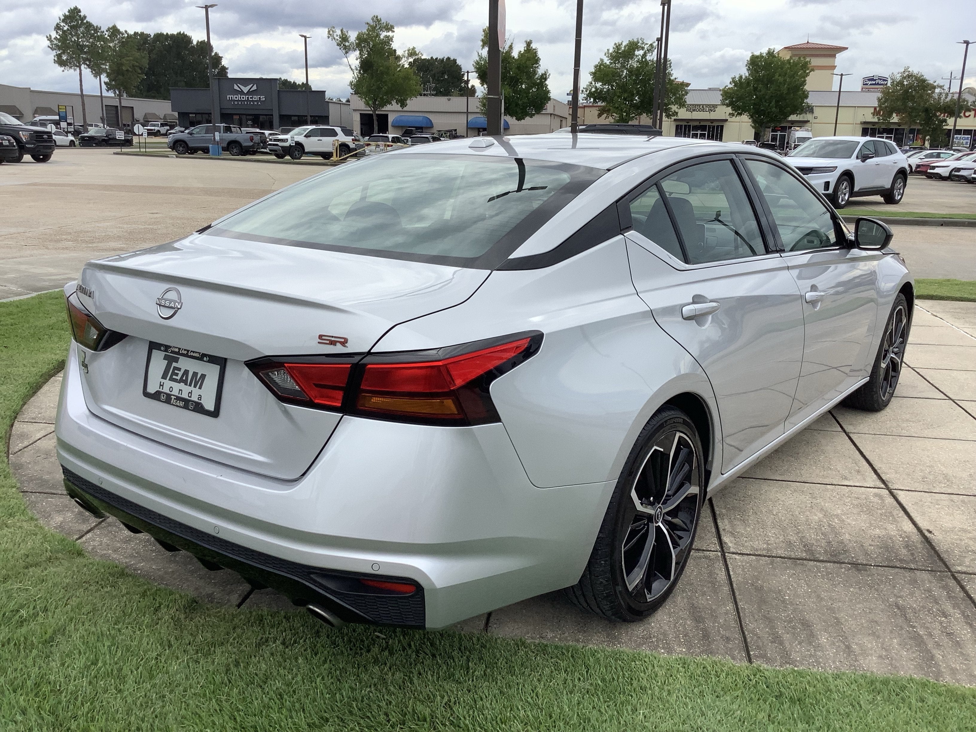 2024 Nissan Altima 2.5 SR
