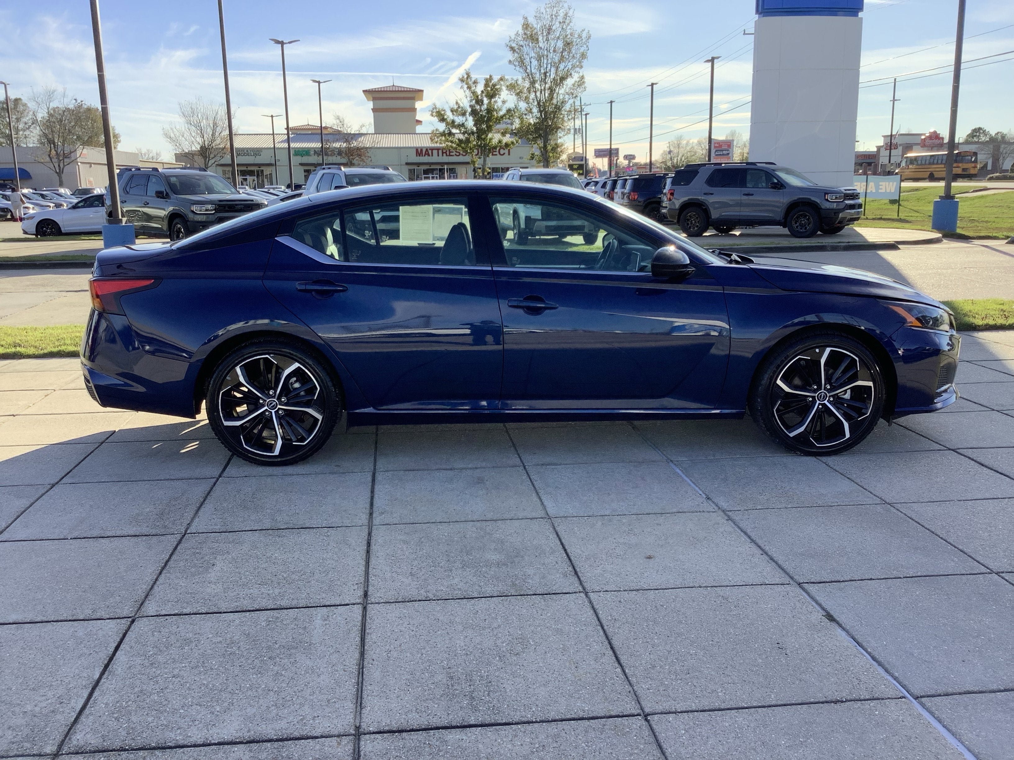 2024 Nissan Altima 2.5 SR