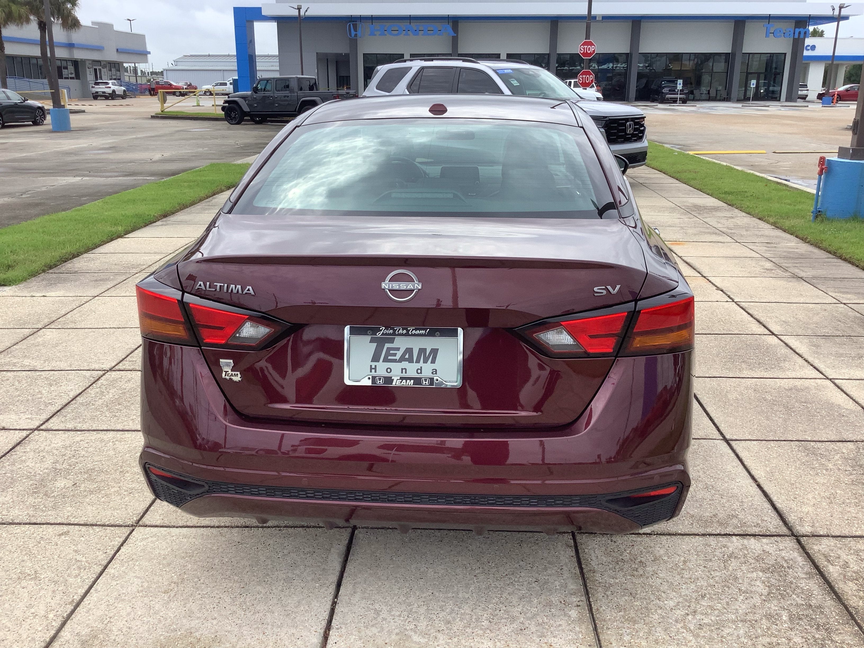 2024 Nissan Altima 2.5 SV