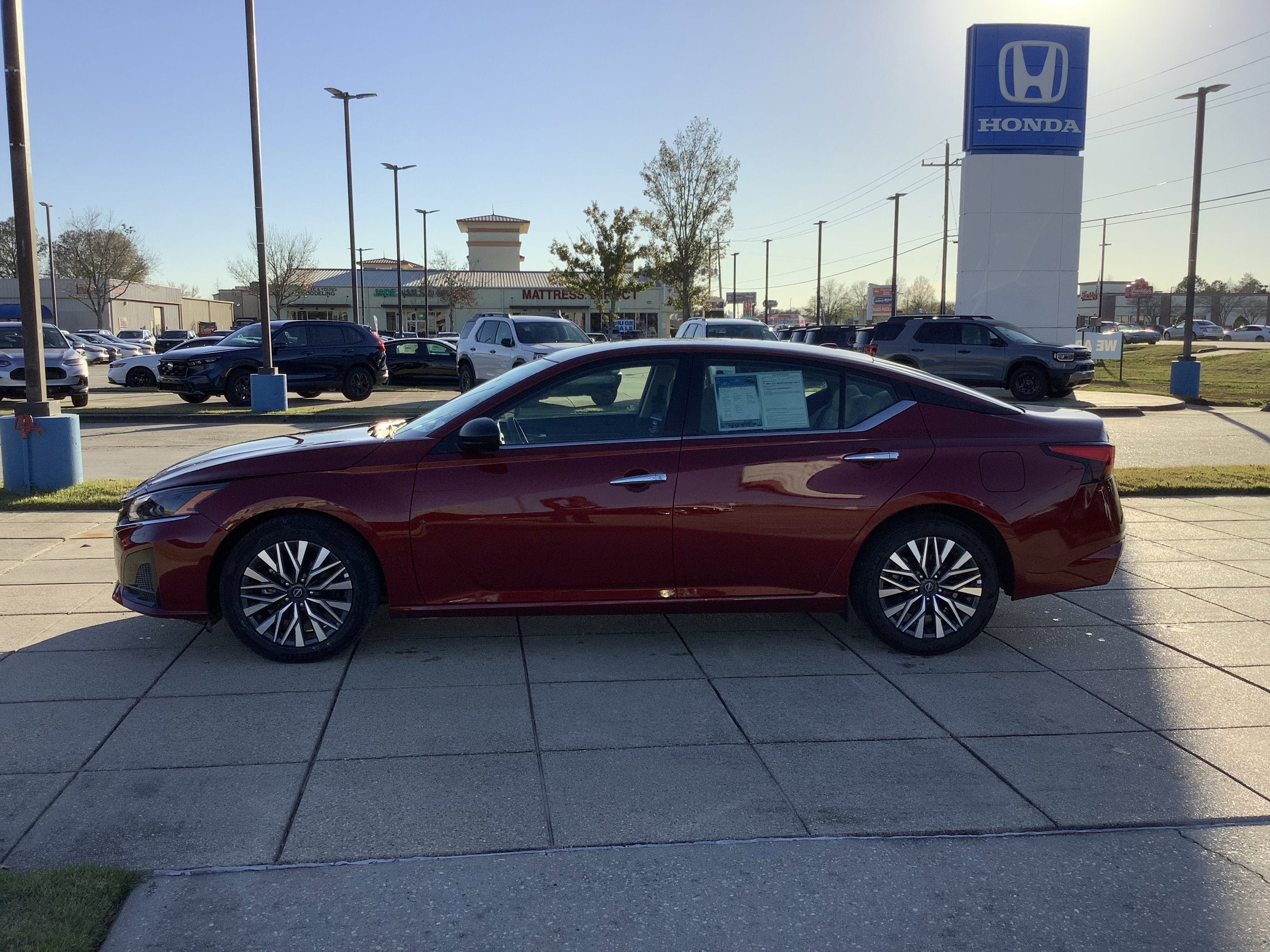 2025 Nissan Altima SV