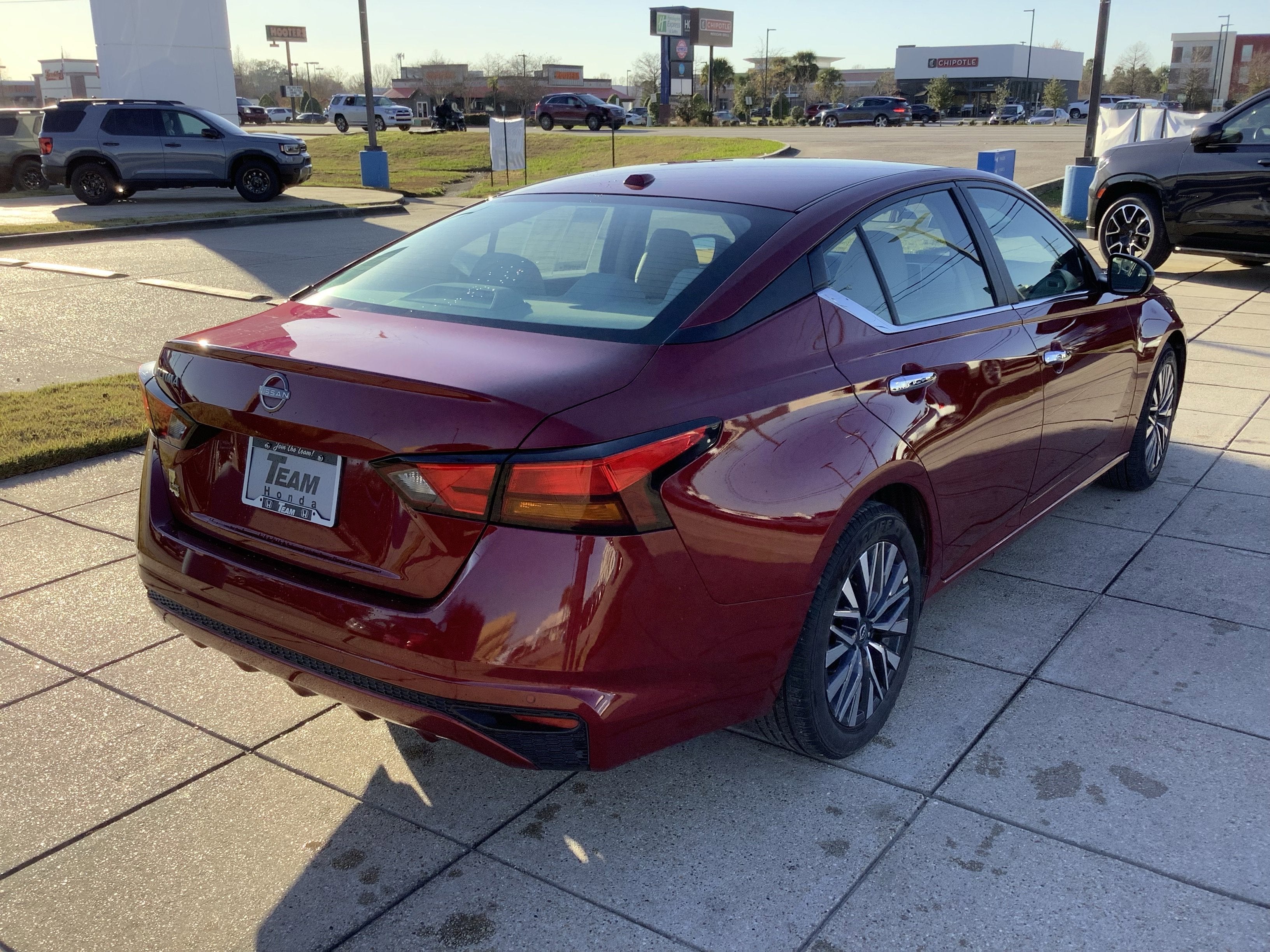 2025 Nissan Altima SV