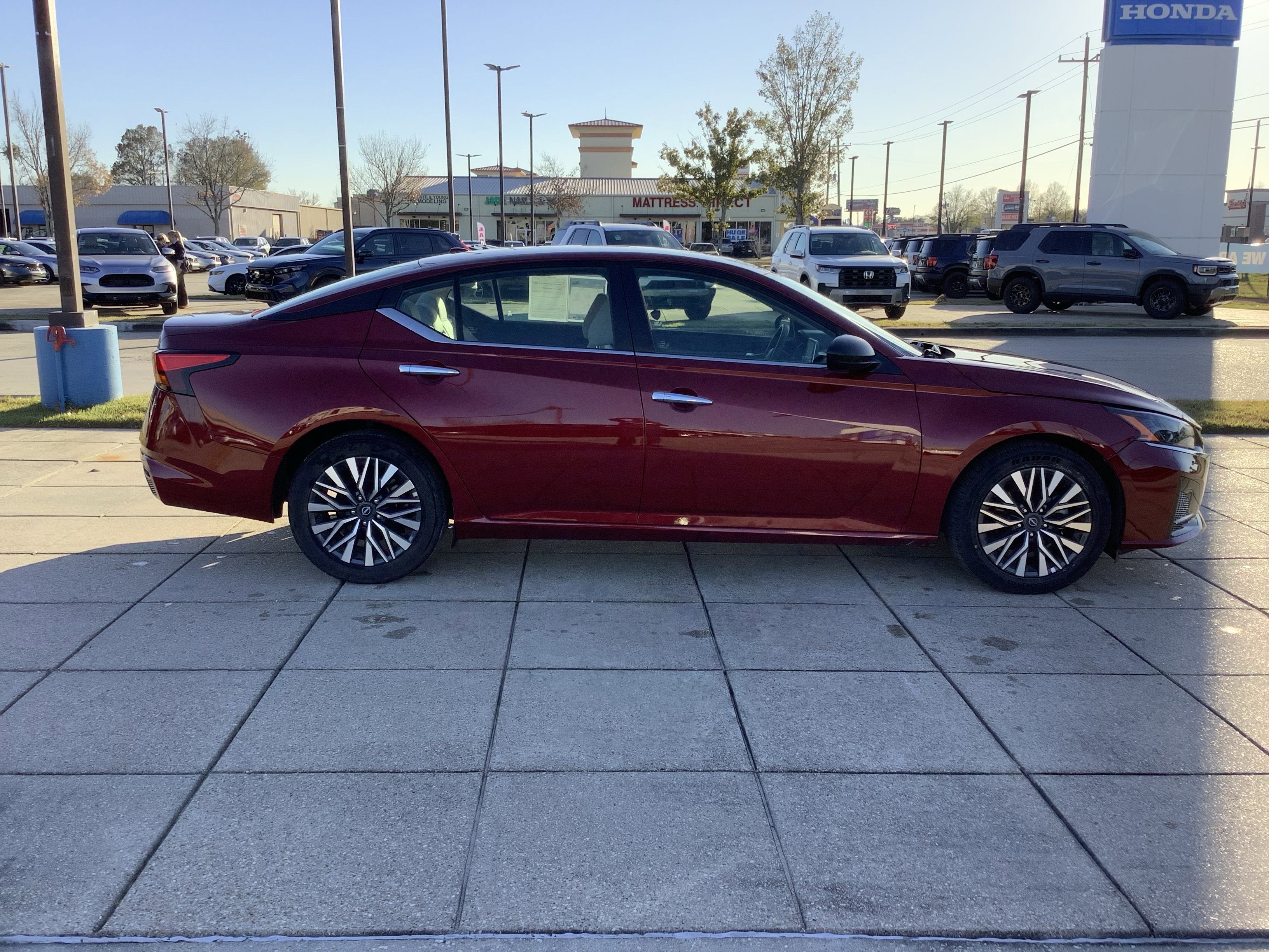 2025 Nissan Altima SV