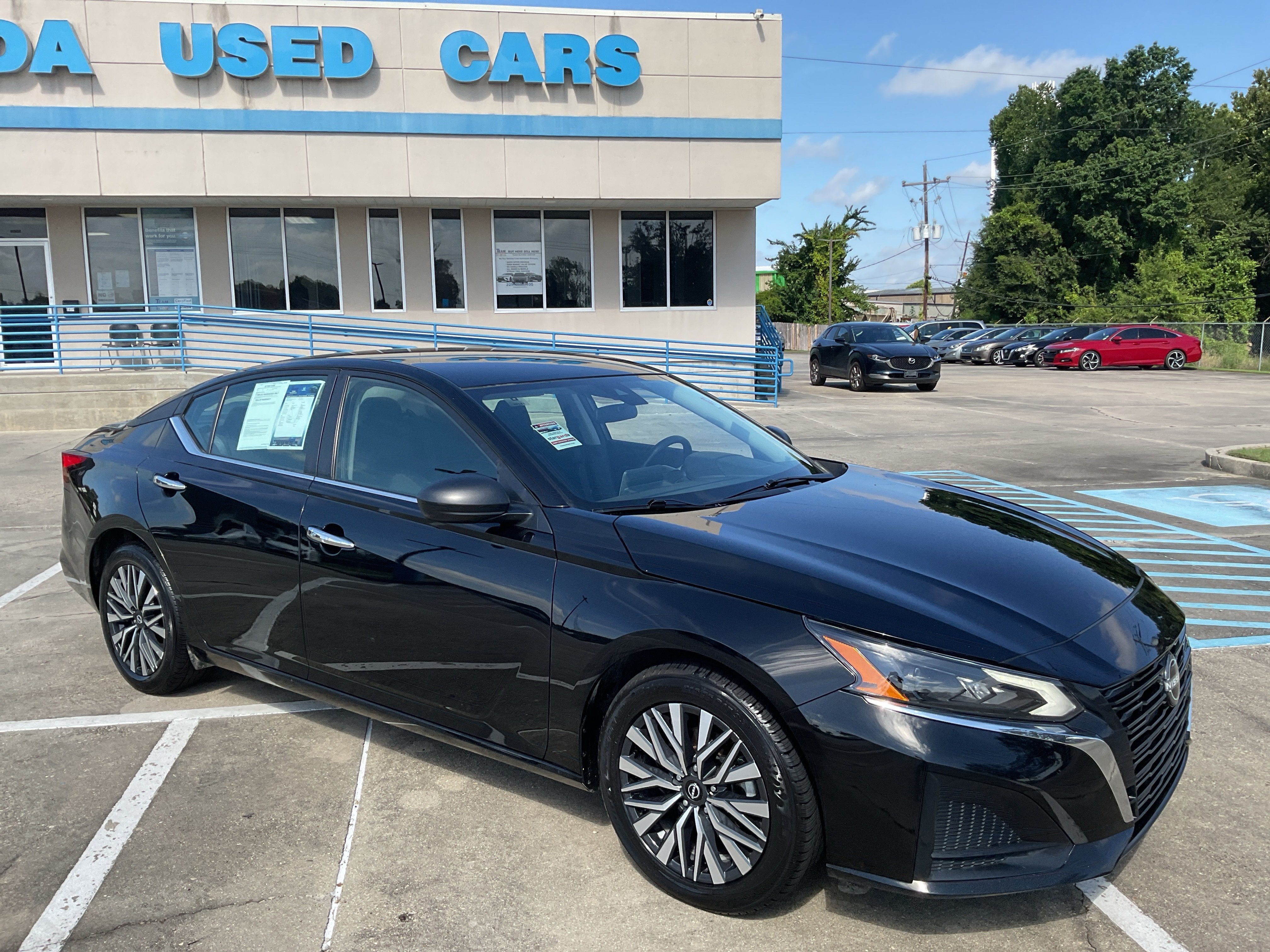 2025 Nissan Altima SV