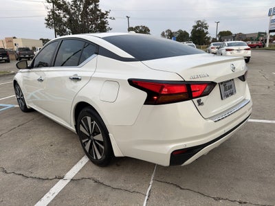 2022 Nissan Altima 2.5 SV