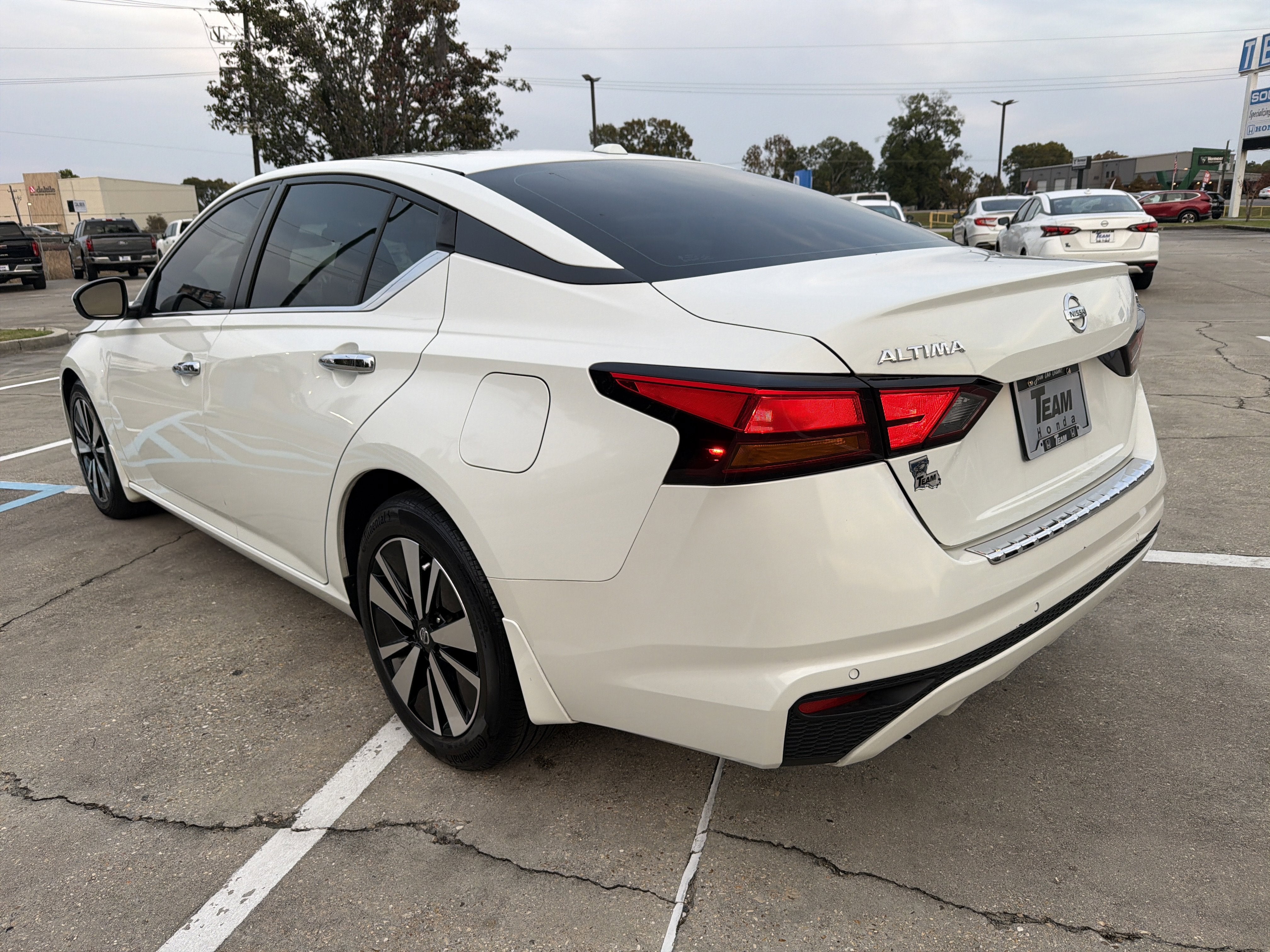 2022 Nissan Altima 2.5 SV