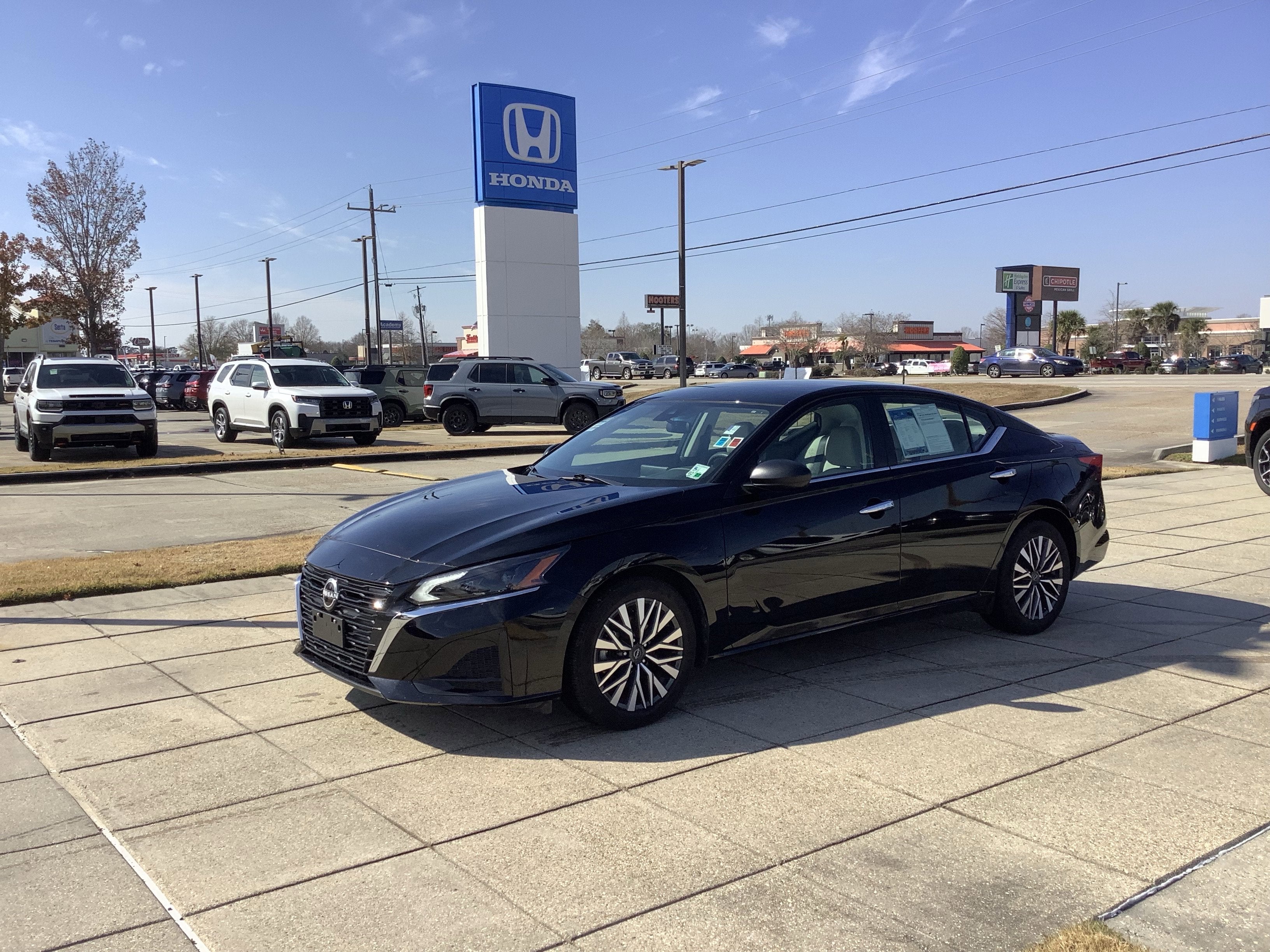 2025 Nissan Altima SV