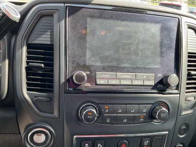 2023 Nissan Titan SV