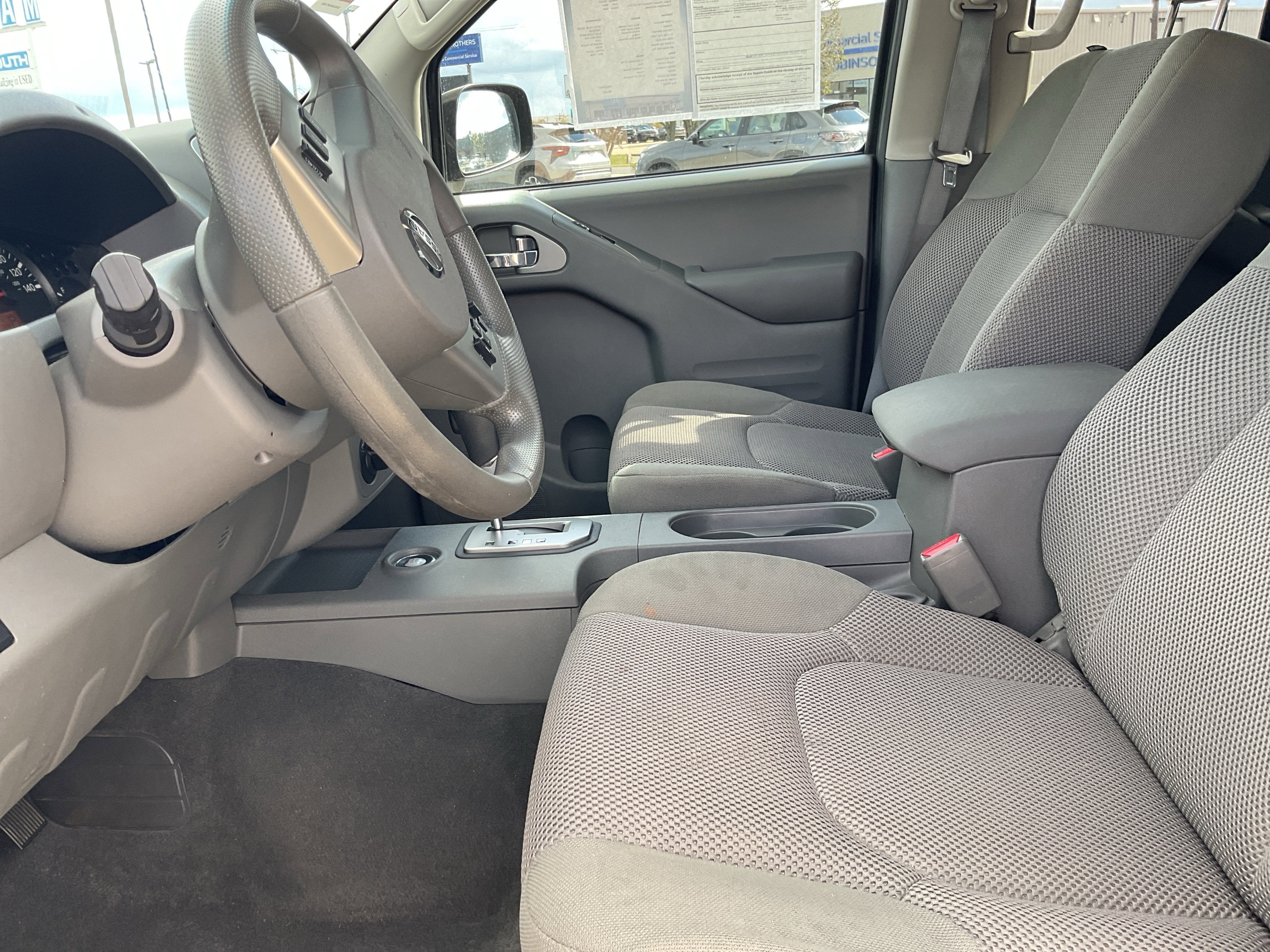 2021 Nissan Frontier SV