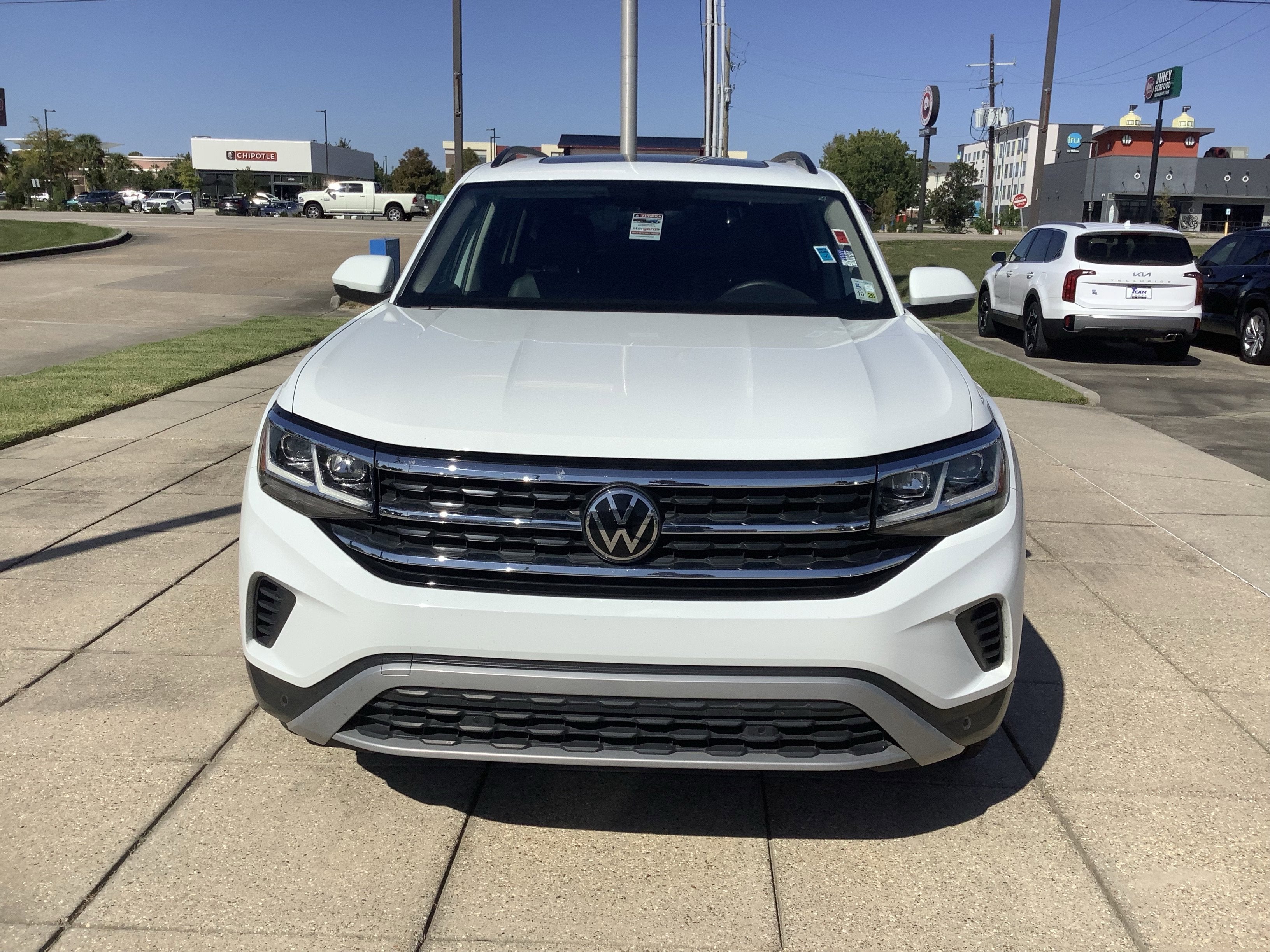 2023 Volkswagen Atlas 2.0T SE w/Technology