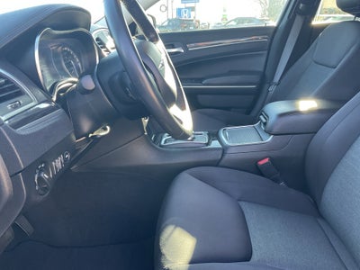 2021 Chrysler 300 Touring