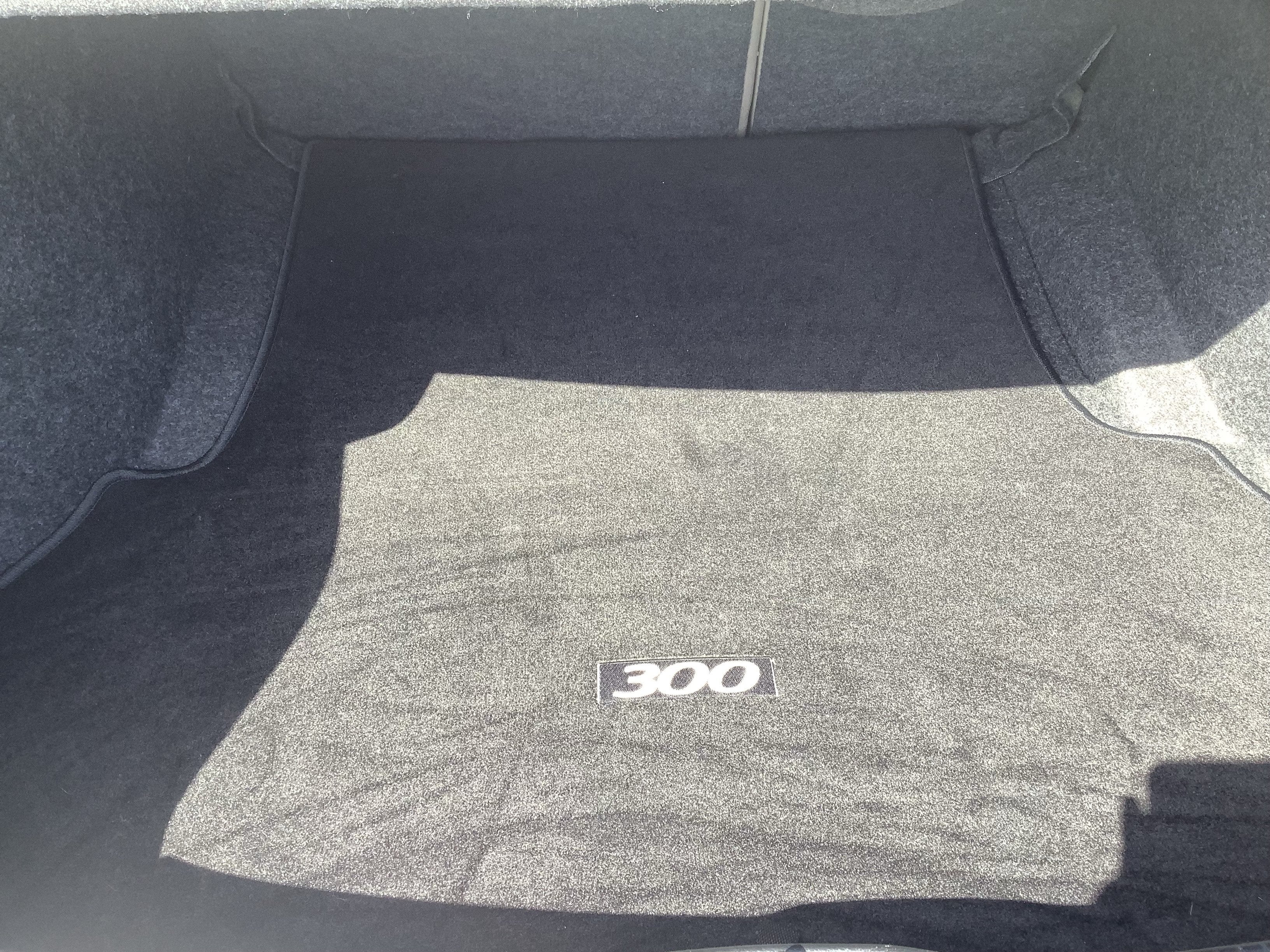 2012 Chrysler 300 300C Luxury Series