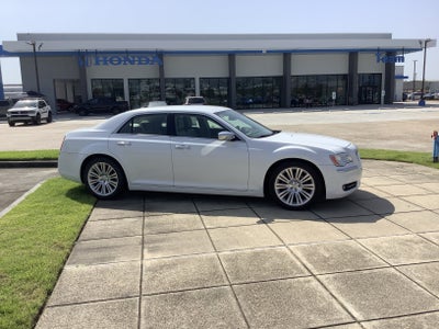2012 Chrysler 300 300C Luxury Series
