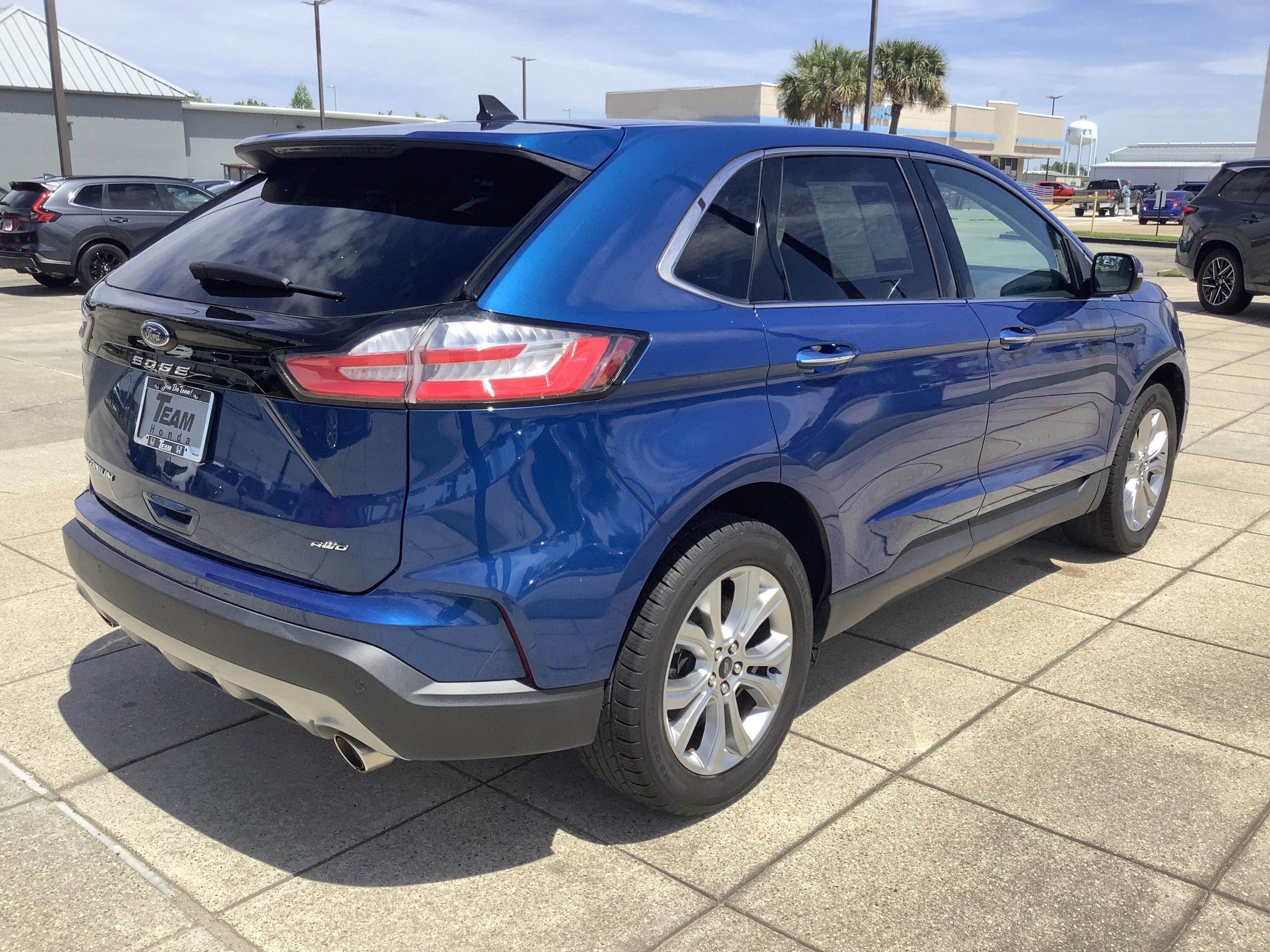 2024 Ford Edge Titanium