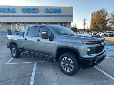 2024 Chevrolet Silverado 2500HD Custom