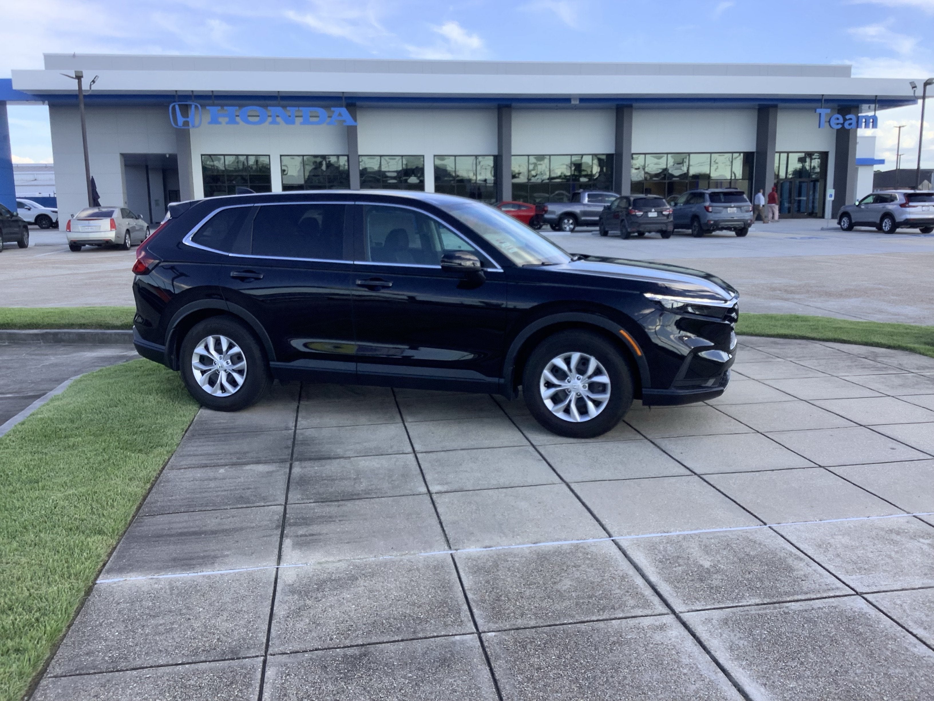 2025 Honda CR-V LX