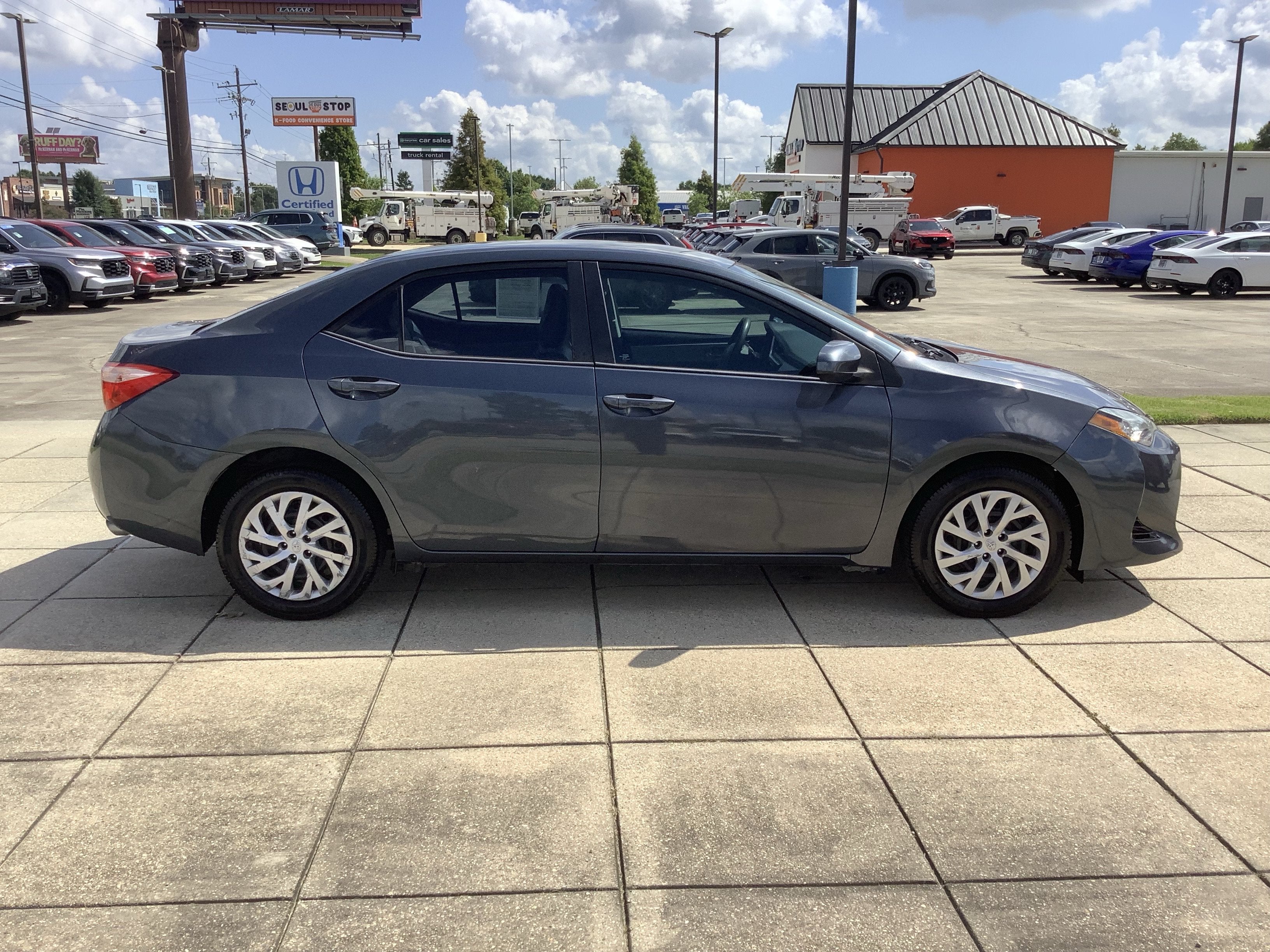 2017 Toyota Corolla LE