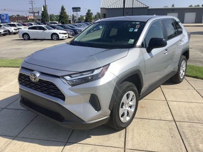 2024 Toyota RAV4 LE