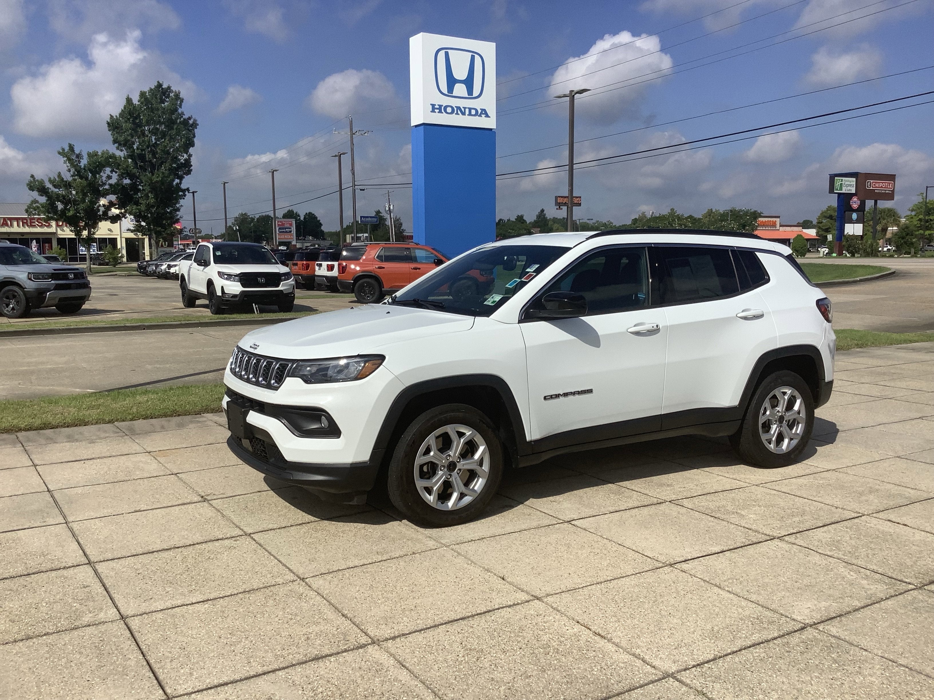 2025 Jeep Compass Latitude